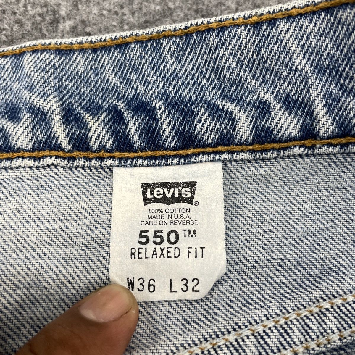 Levi's × Vintage Vinatge Levi's 550 Light Wash Orentag Faded Jeans -wc134 Size US 35 - 6 Thumbnail