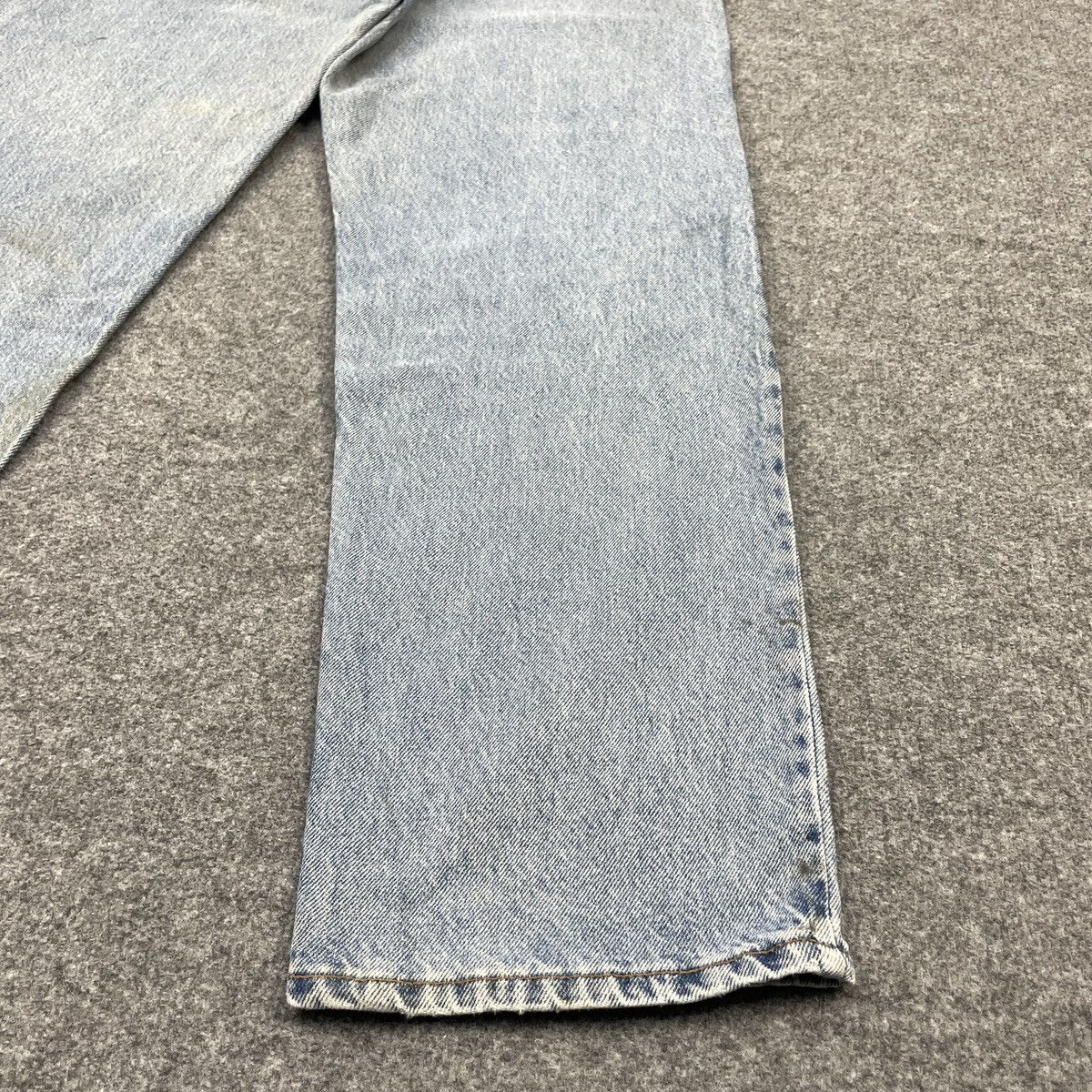 Levi's × Vintage Vinatge Levi's 550 Light Wash Orentag Faded Jeans -wc134 Size US 35 - 8 Thumbnail