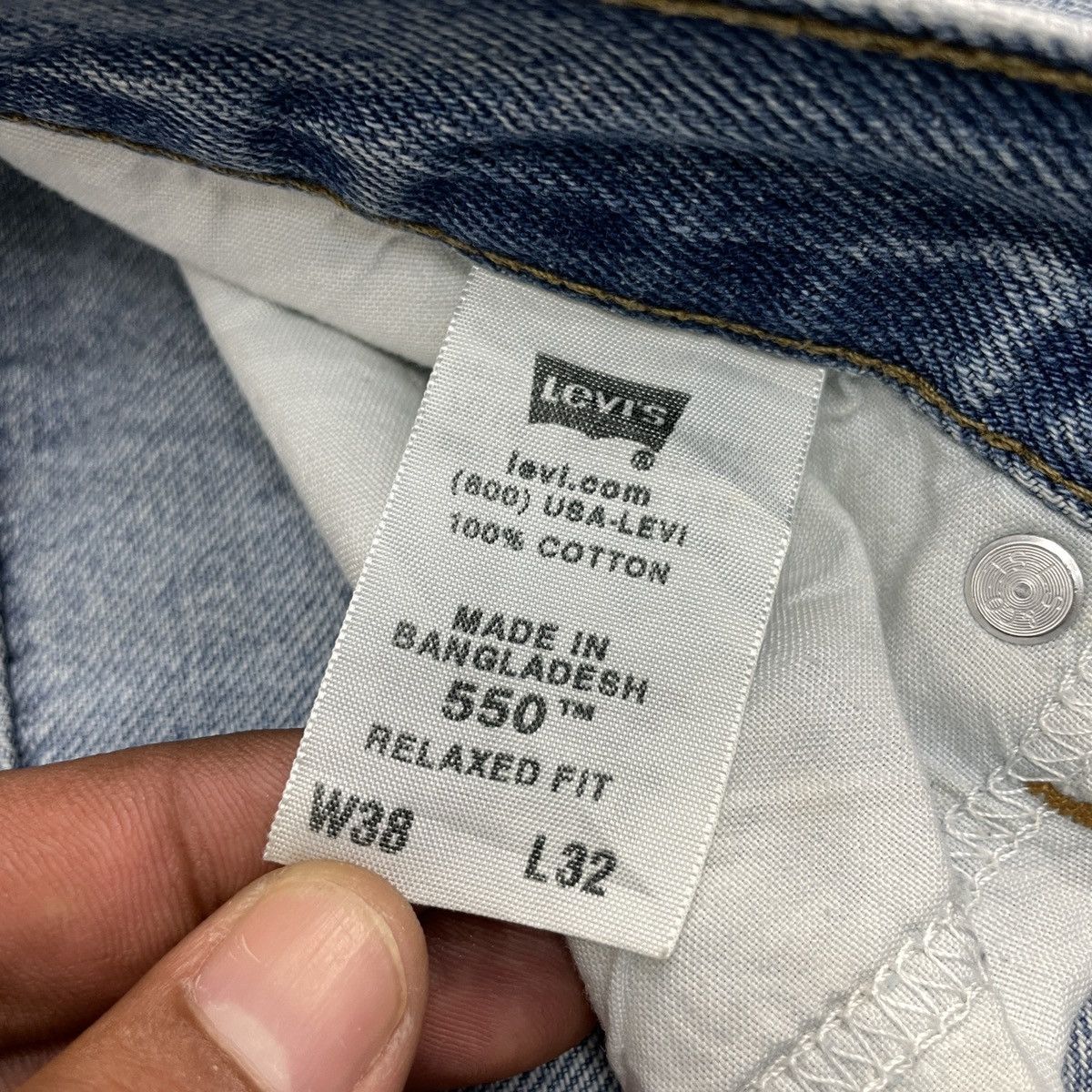 Levi's × Vintage Vintage Levi's 550 Faded Jeans -wc130 Size US 39 - 6 Thumbnail