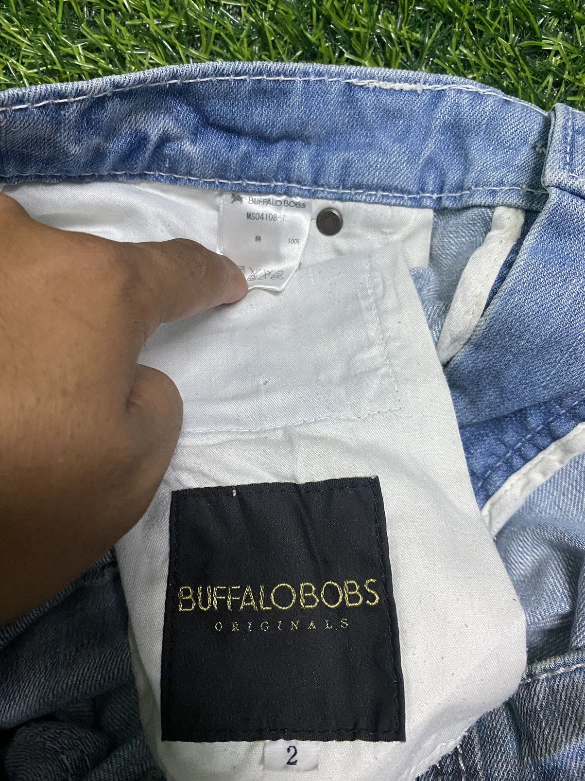 BUFFALO BOBS Buffalo Bob Distress Design Jeans Size US 35 - 3 Thumbnail