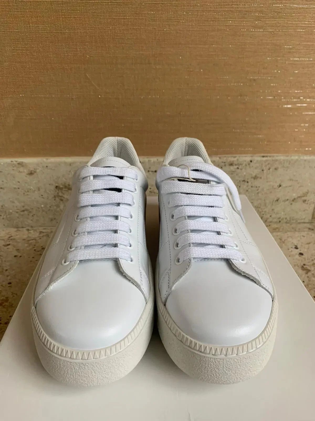 Maison Margiela Low Top Sneaker in White black Size US 12 / EU 45 - 7 Thumbnail