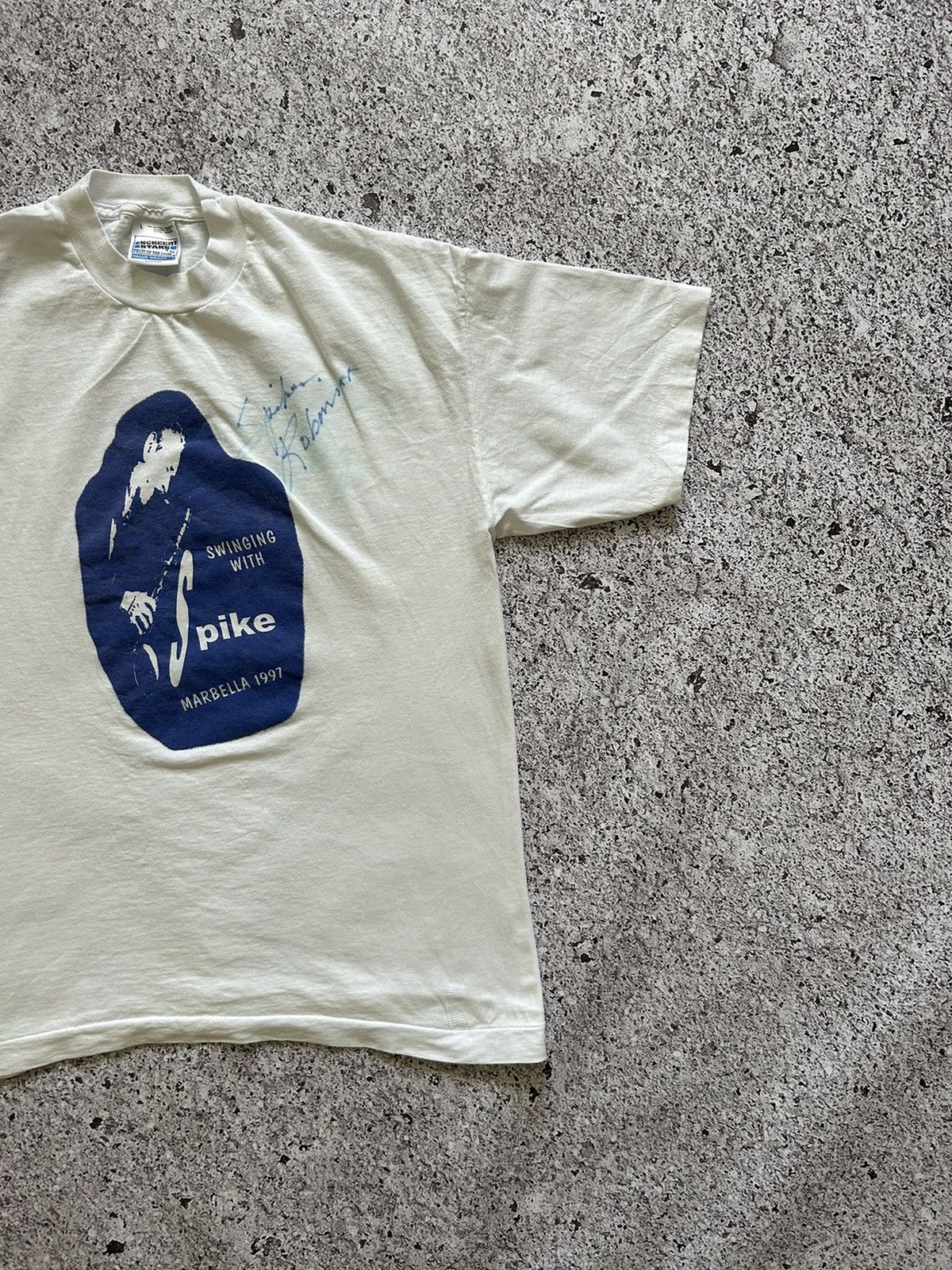 Band Tees × Vintage Vintage Swinging With Spike Robinson Marbella 1997 T-Shirt Size US L / EU 52-54 / 3 - 3 Thumbnail
