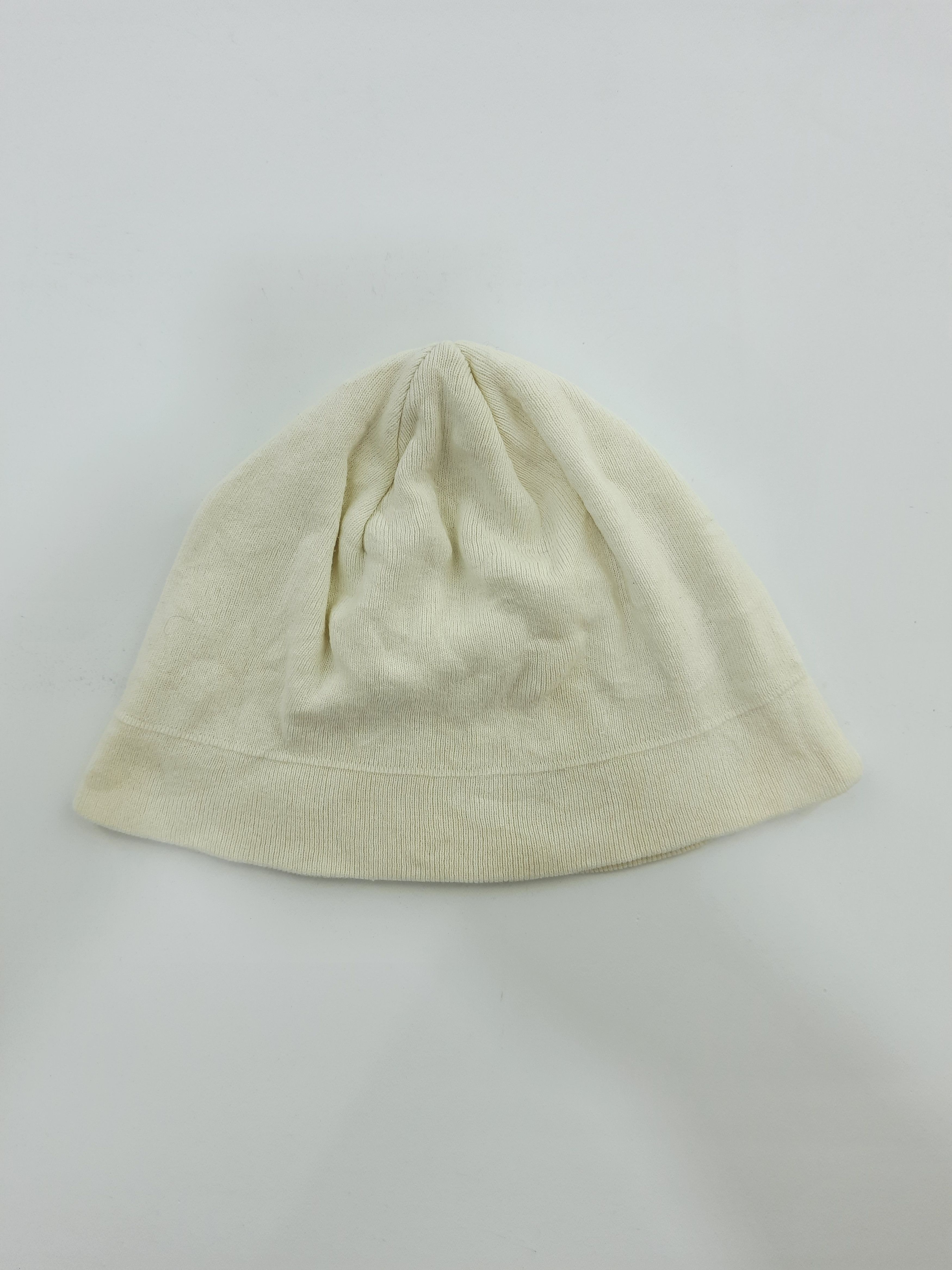 Lacoste × Vintage Lacoste Beanie / Cap / Hat - BN01 Size ONE SIZE - 2 Thumbnail