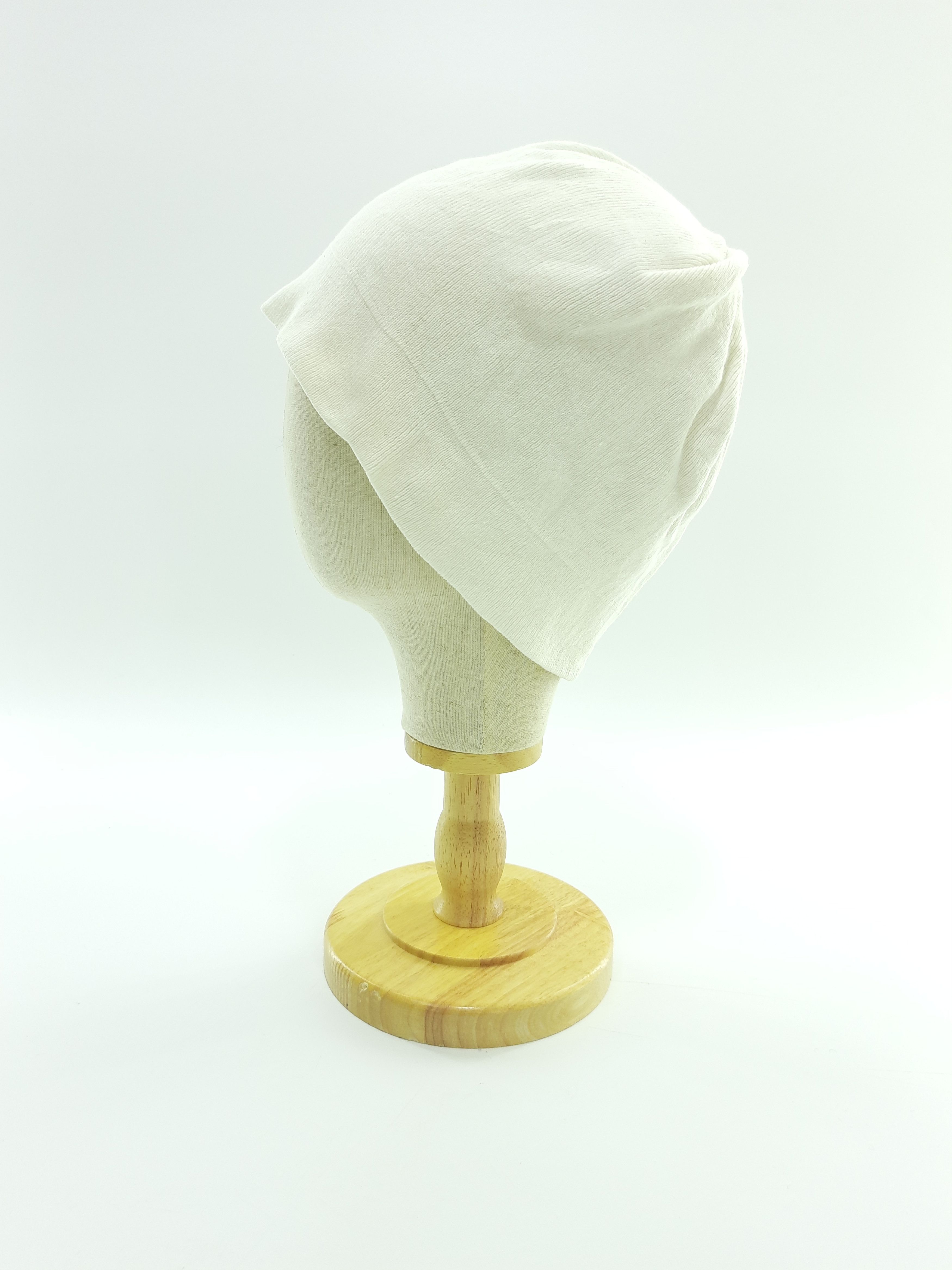 Lacoste × Vintage Lacoste Beanie / Cap / Hat - BN01 Size ONE SIZE - 4 Thumbnail