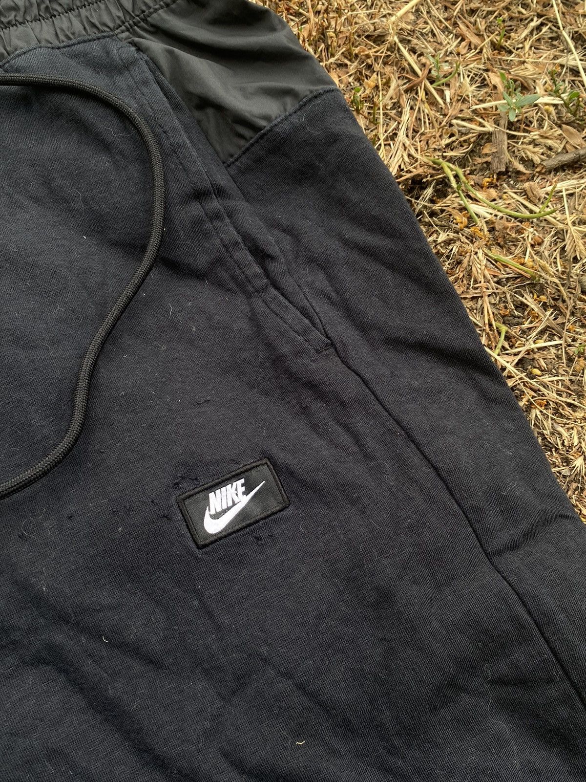 Nike Vintage Nike shorts streetwear swoosh casual y2k size L Size US 34 / EU 50 - 3 Thumbnail