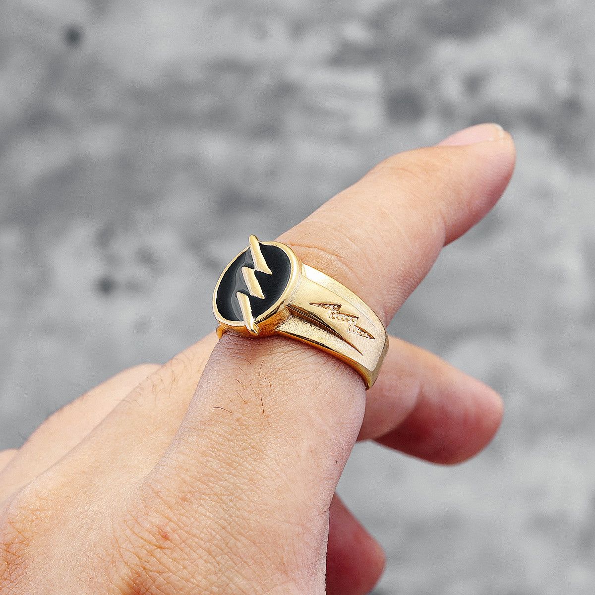 Jewelry Golden Plated Lightning Ring Size ONE SIZE - 2 Thumbnail