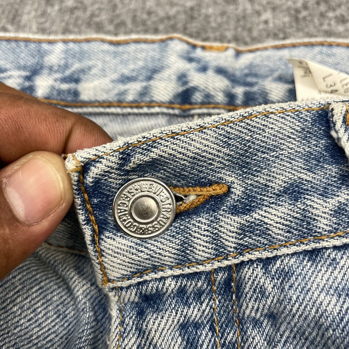 Levi's × Vintage Vintage Levi's Light Blue Wash -wc139 Size US 34 / EU 50 - 7 Thumbnail