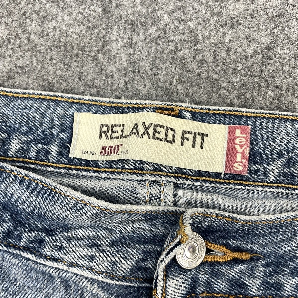 Levi's × Vintage Vintage Levi's 550 Light Wash -wc144 Size US 40 / EU 56 - 9 Thumbnail