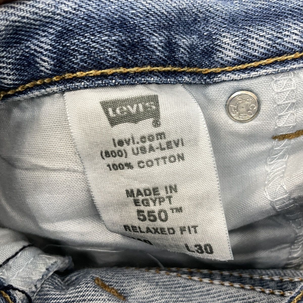 Levi's × Vintage Vintage Levi's 550 Light Wash -wc144 Size US 40 / EU 56 - 8 Thumbnail