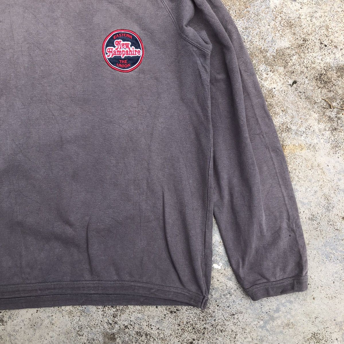 Japanese Brand VINTAGE SWEATSHIRT SQUARE FIELD PATCH BIG LOGO Size US M / EU 48-50 / 2 - 3 Thumbnail