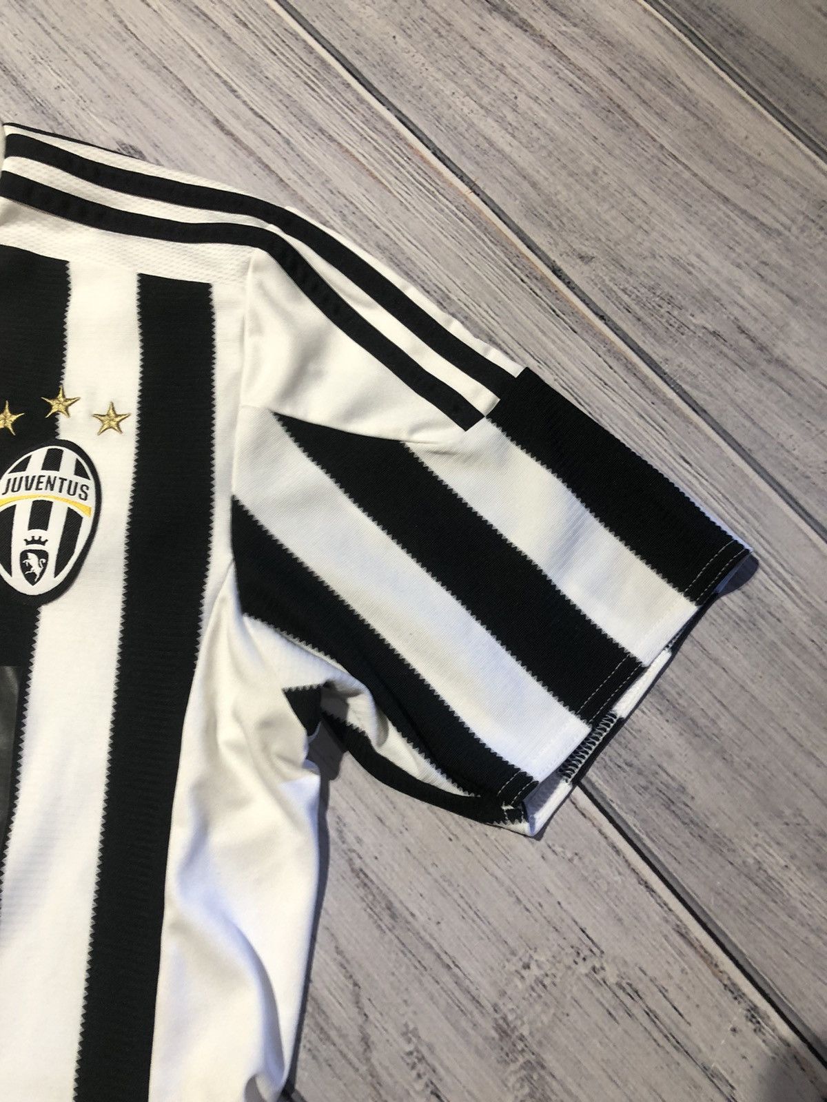 Adidas Adidas Juventus 2015 2016 Home Football Shirt Soccer Jersey Size US S / EU 44-46 / 1 - 3 Thumbnail