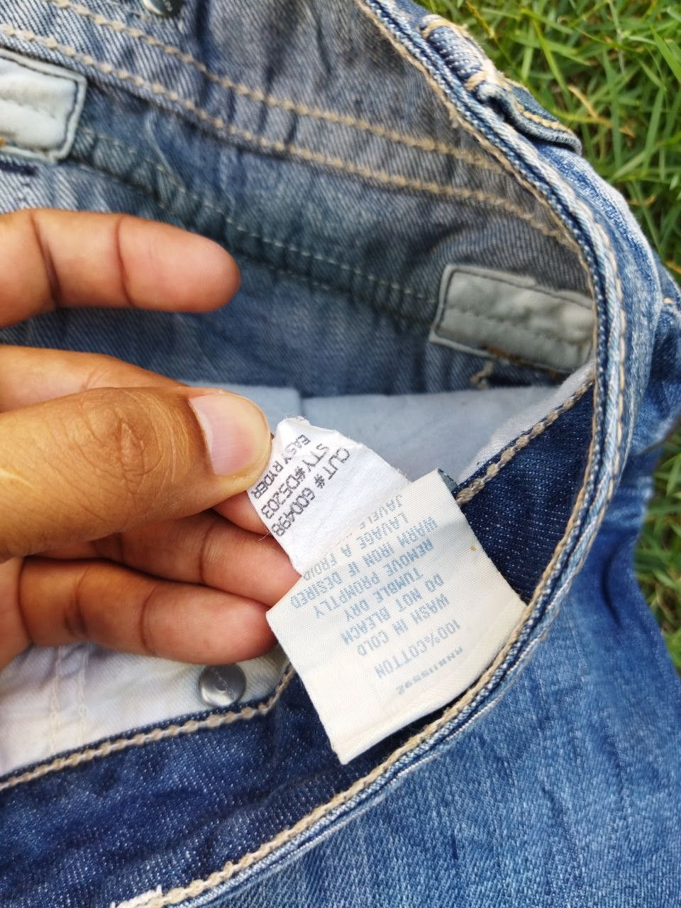 Robins Jeans Vintage Robins Jeans Distressed Jeans - Size 34 Size US 34 / EU 50 - 12 Thumbnail