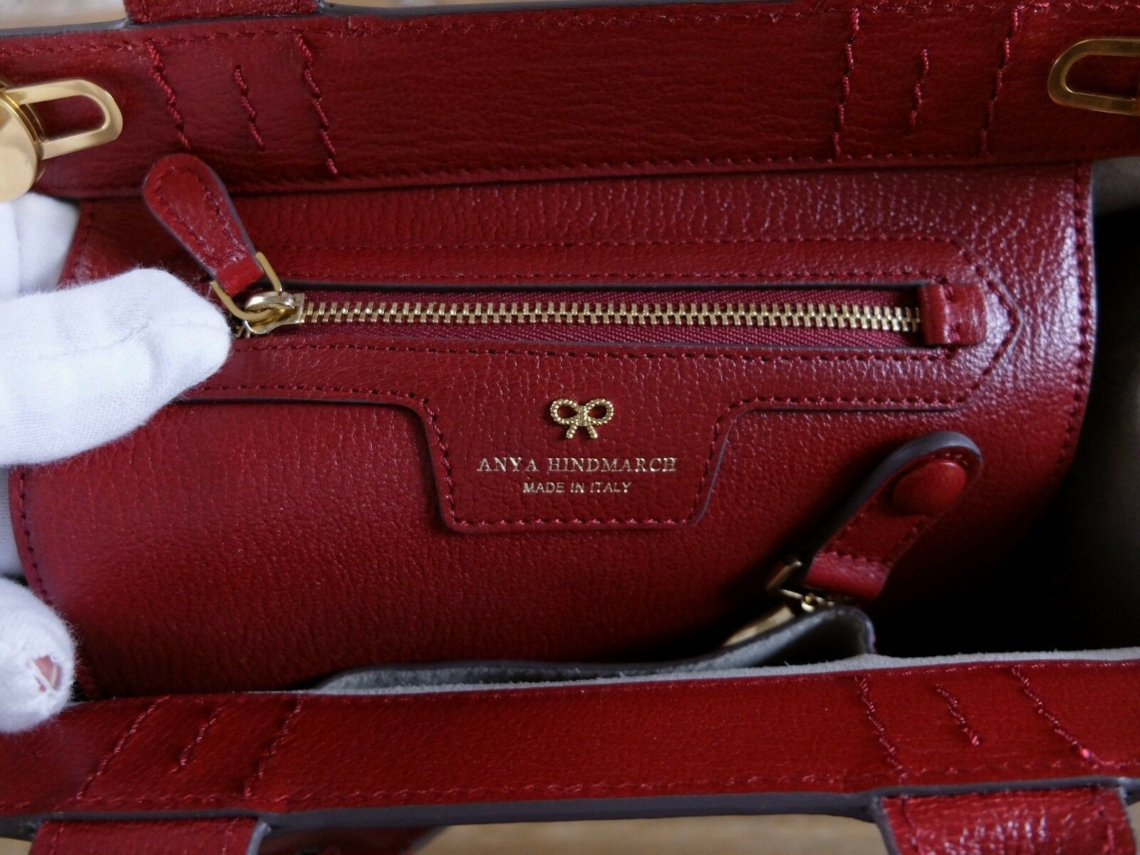 Anya Hindmarch ANYA HINDMARCH Ephson mini Diamonds in Chalk / Vampire bag Size ONE SIZE - 6 Thumbnail