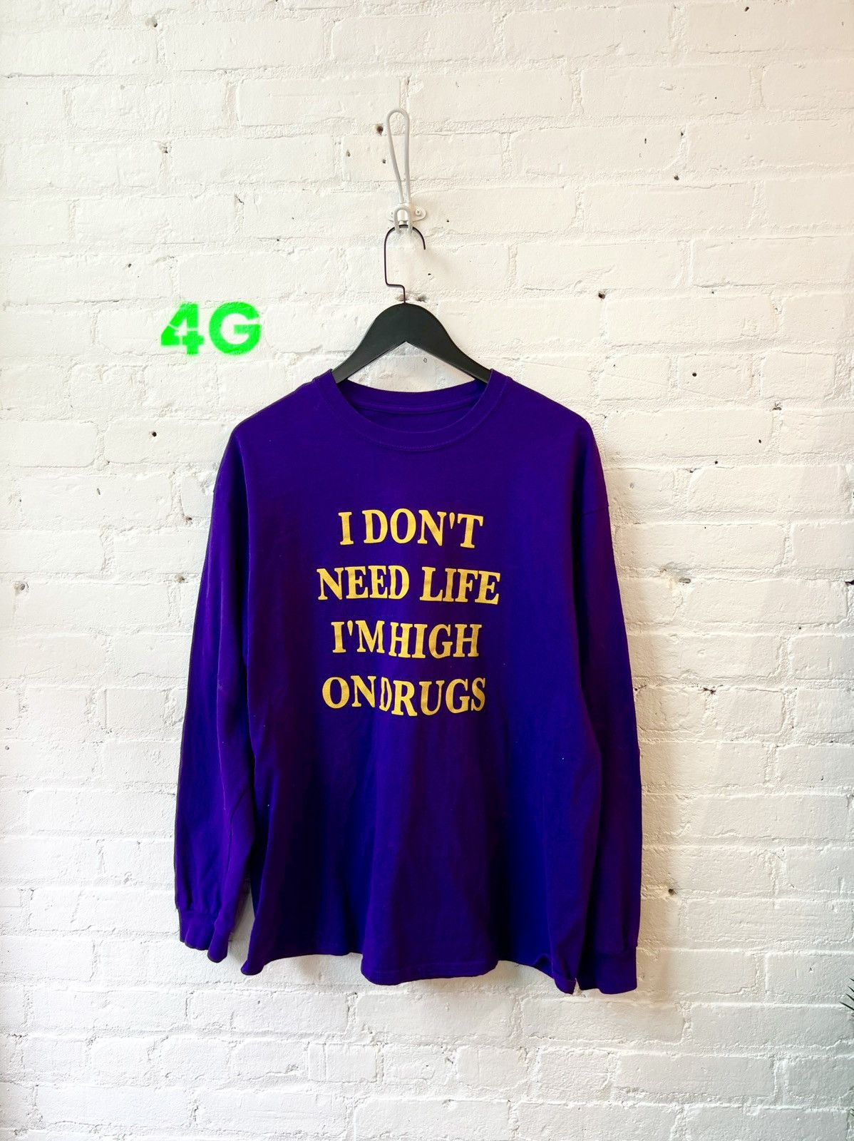 Vintage Vintage I DONT NEED LIFE IM HIGH ON DRUGS FUCK SHIRT Size US XL / EU 56 / 4 - 2 Thumbnail