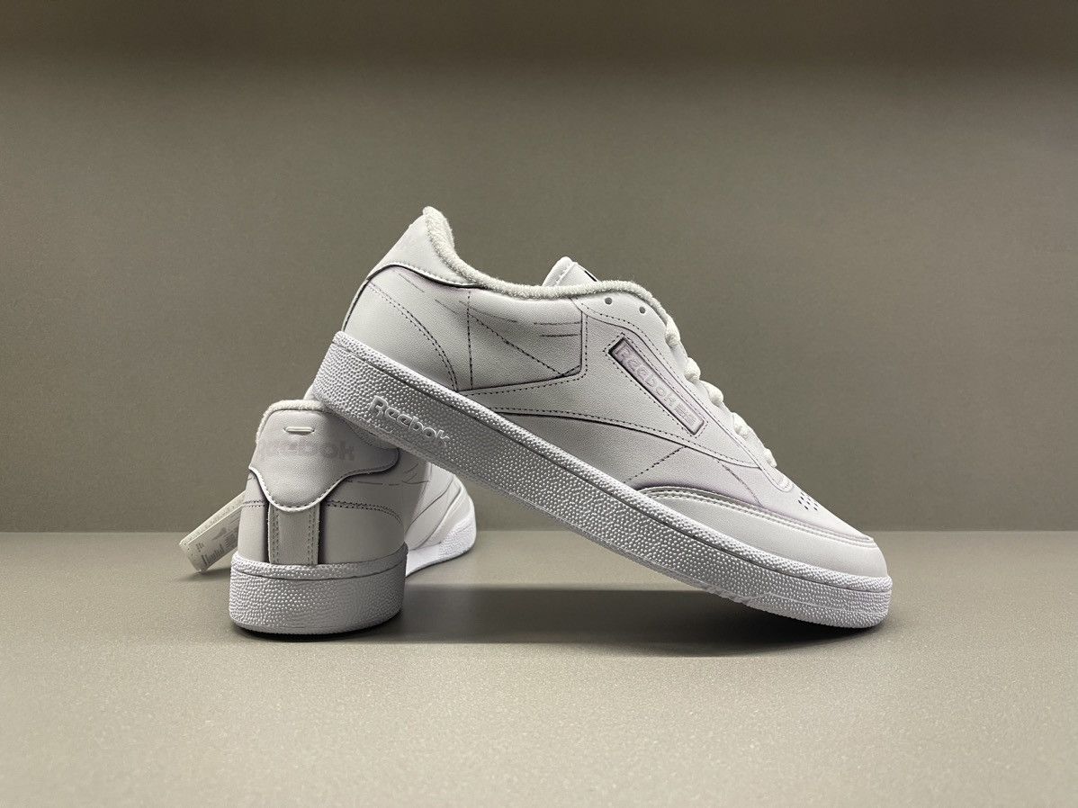 Maison Margiela × Reebok Reebok Club C Maison Margiela White Size US 6 / EU 39 - 6 Thumbnail