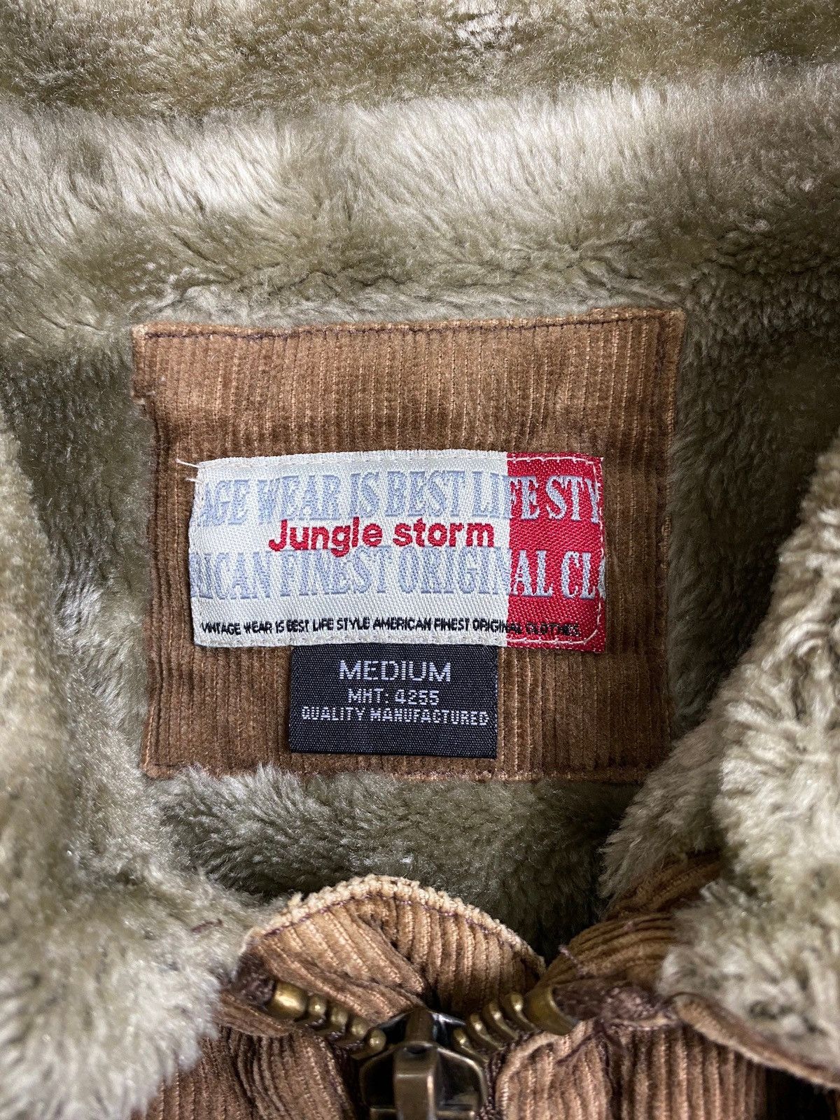 Vintage VINTAGE JUNGLE STORM B-3 DESIGN CODUROY ZIPPER JACKET Size US M / EU 48-50 / 2 - 7 Thumbnail