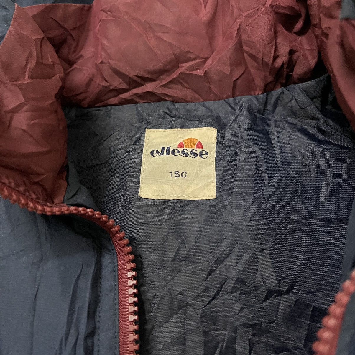 Ellesse Vintage Ellesse Perugia Italia Jacket Windbreaker Size US L / EU 52-54 / 3 - 7 Thumbnail