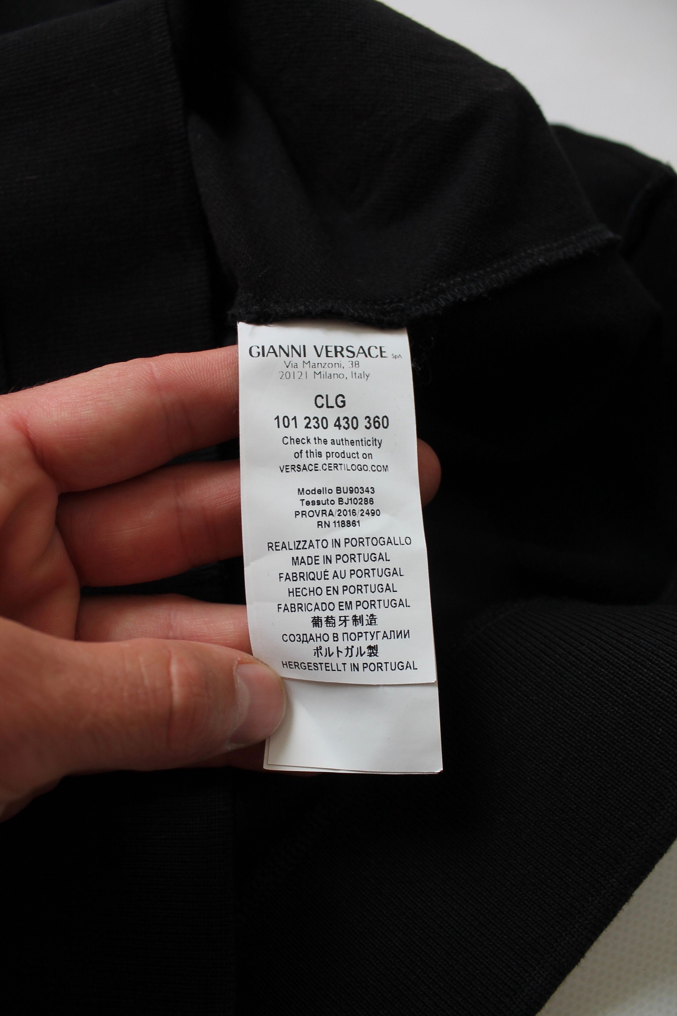 Versace Versus Versace Zipped Black Polo Shirt Short Sleeve Size US S / EU 44-46 / 1 - 14 Thumbnail