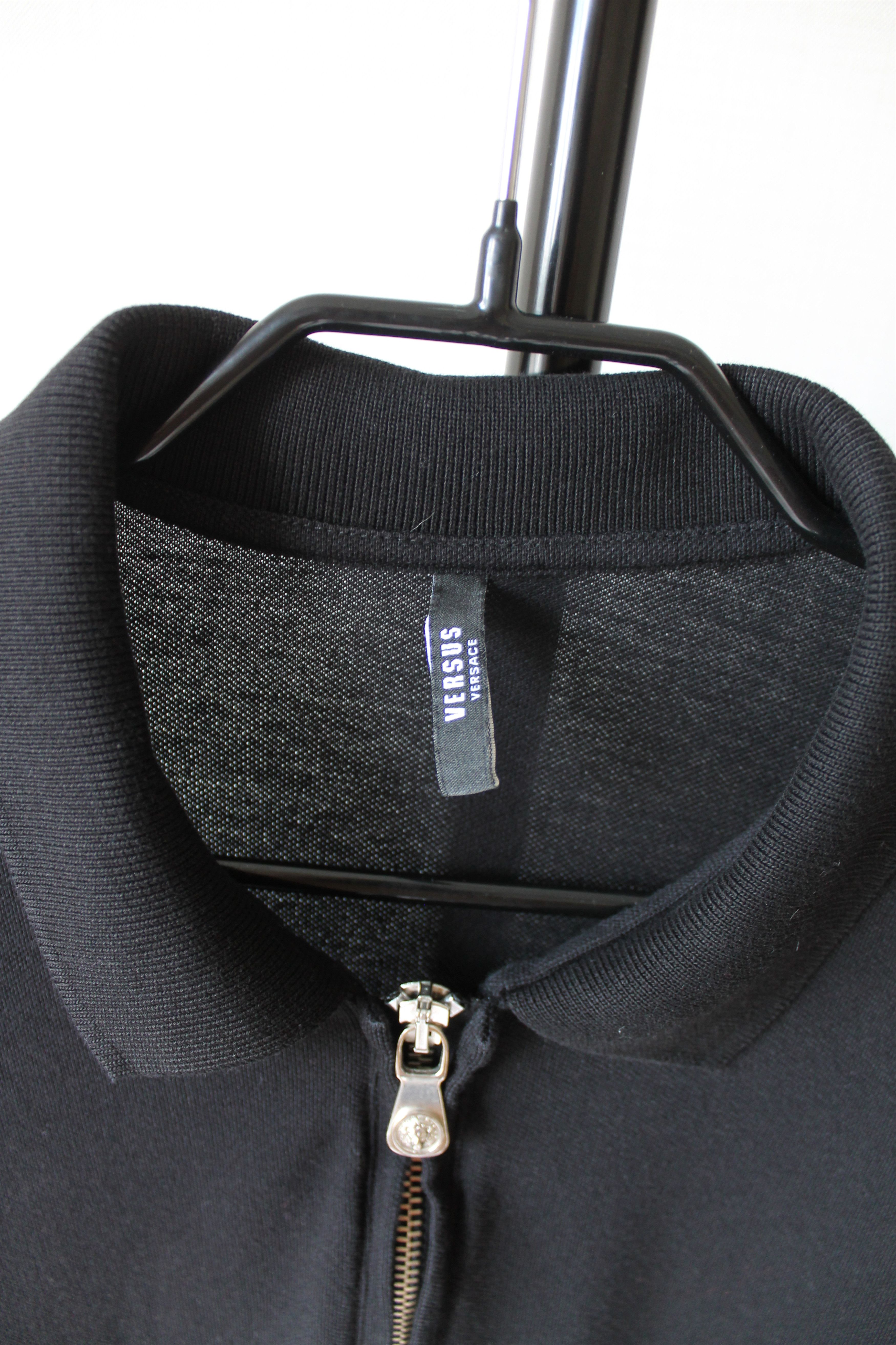 Versace Versus Versace Zipped Black Polo Shirt Short Sleeve Size US S / EU 44-46 / 1 - 4 Thumbnail