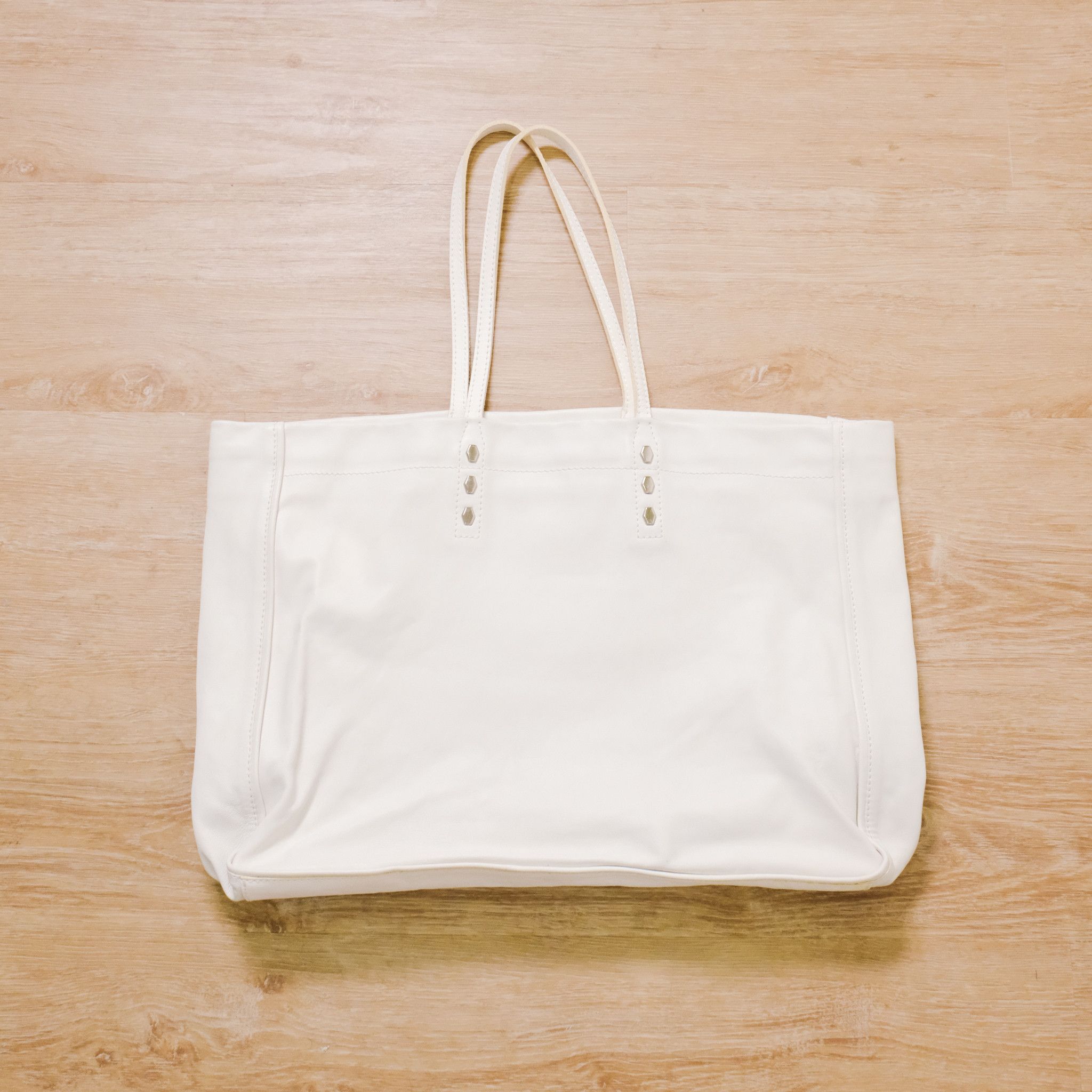 ASSEMBLE A.K.A. A.F.F.A. / LAMBSKIN TOTE BAG / OS】