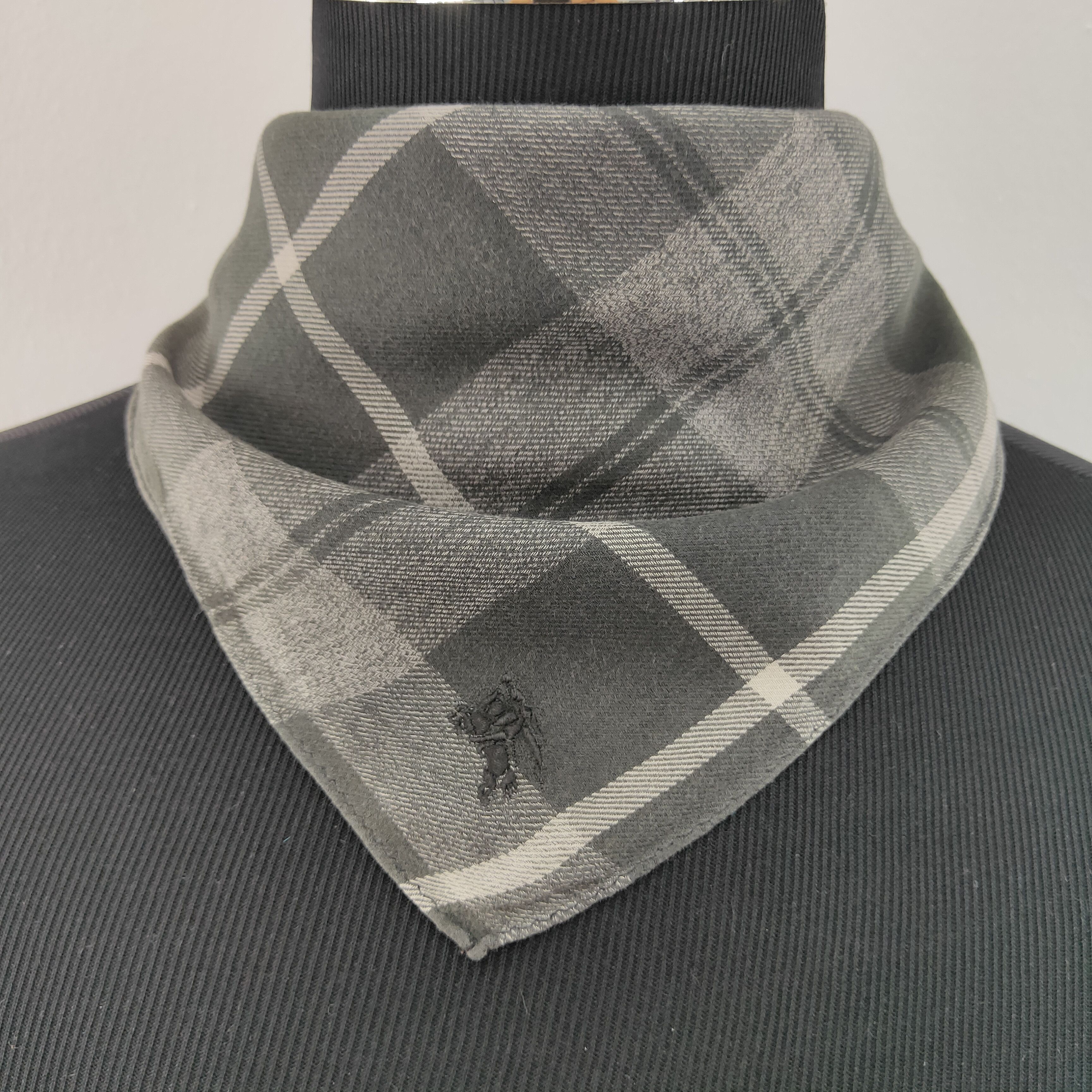 Burberry × Vintage Burberry Handkerchief neckerchief bandana - 3F2161 Size ONE SIZE - 1 Thumbnail