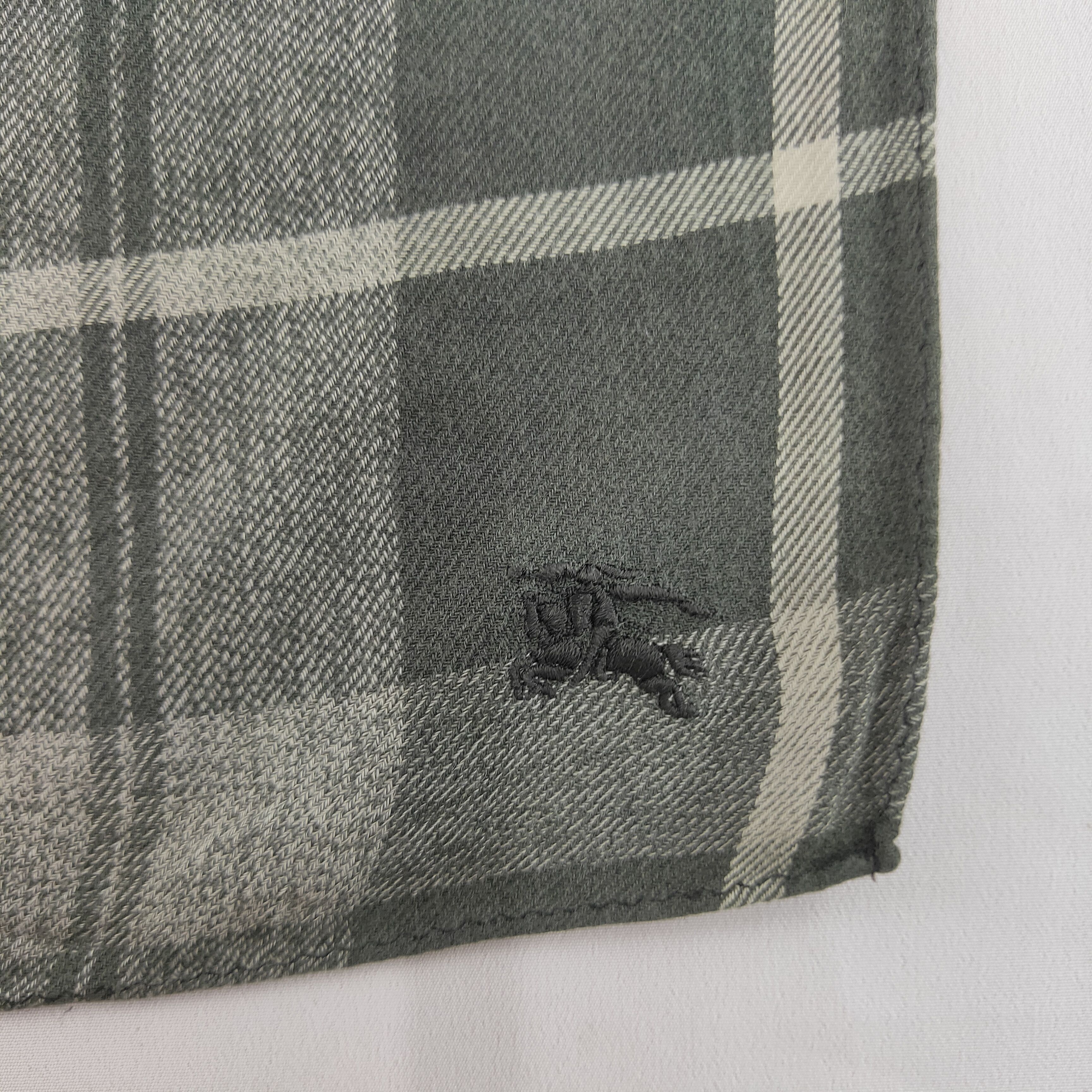 Burberry × Vintage Burberry Handkerchief neckerchief bandana - 3F2161 Size ONE SIZE - 6 Thumbnail