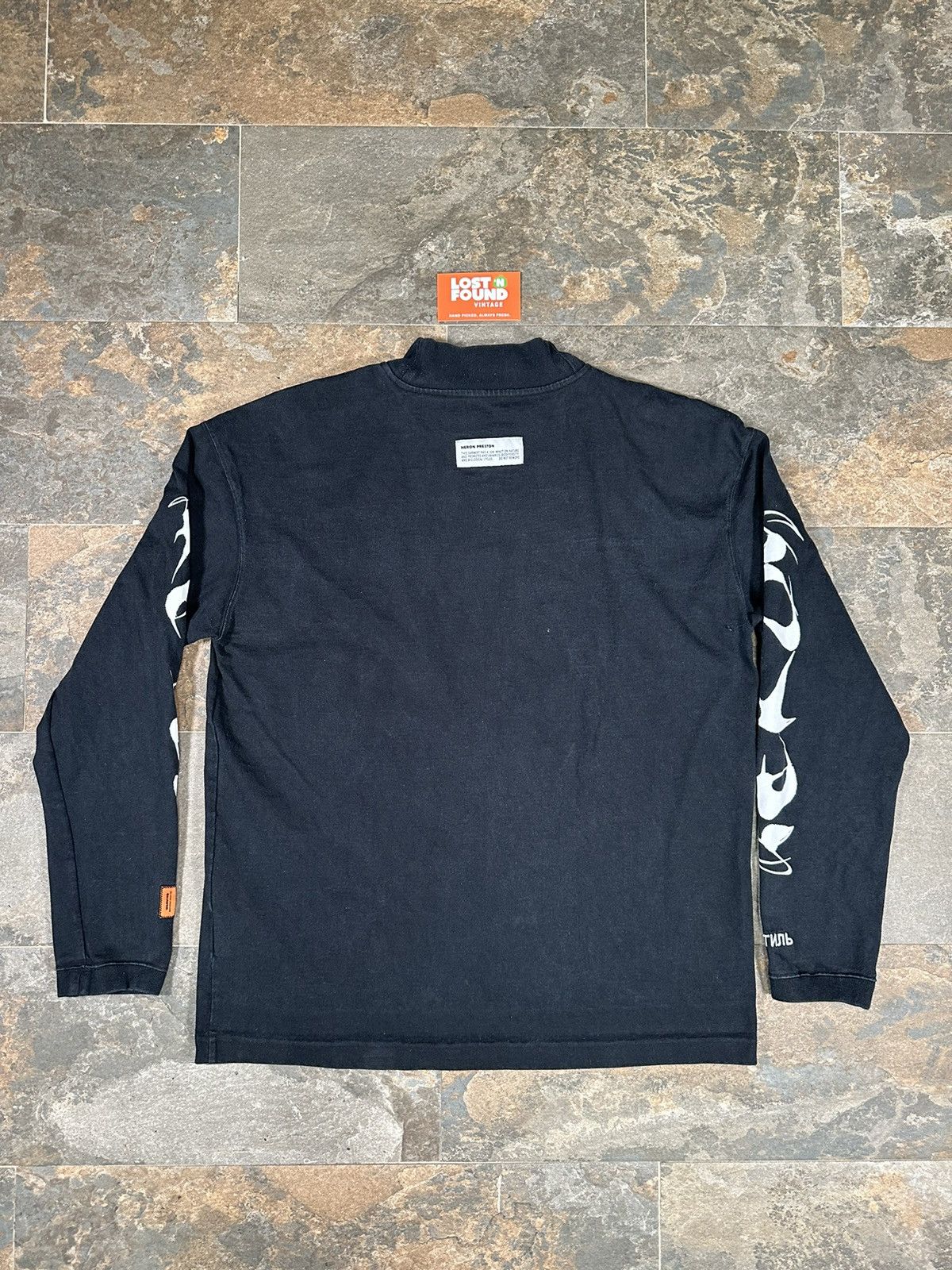 Heron Preston 2021 Heron Preston Mockneck Logo Detail Long Sleeve Tee Size US M / EU 48-50 / 2 - 9 Thumbnail