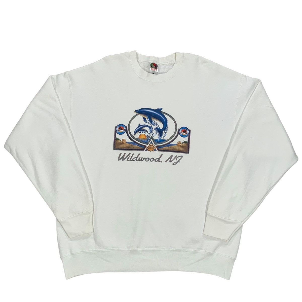 Vintage Vintage Wildwood New Jersey White Dolphin Beach Sweatshirt Size US XL / EU 56 / 4 - 1 Thumbnail