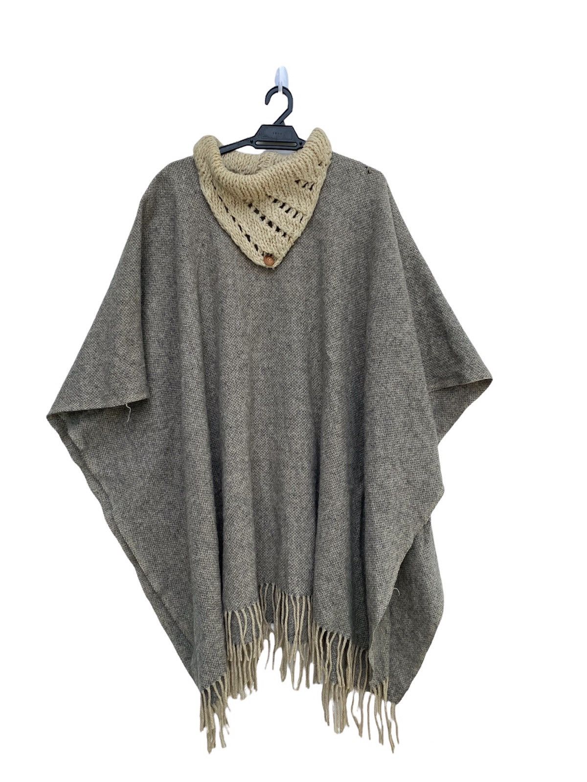 VINTAGE PONCHOS NATIVE AMERICAN STYLE COWBOY MADE IN MEXICO