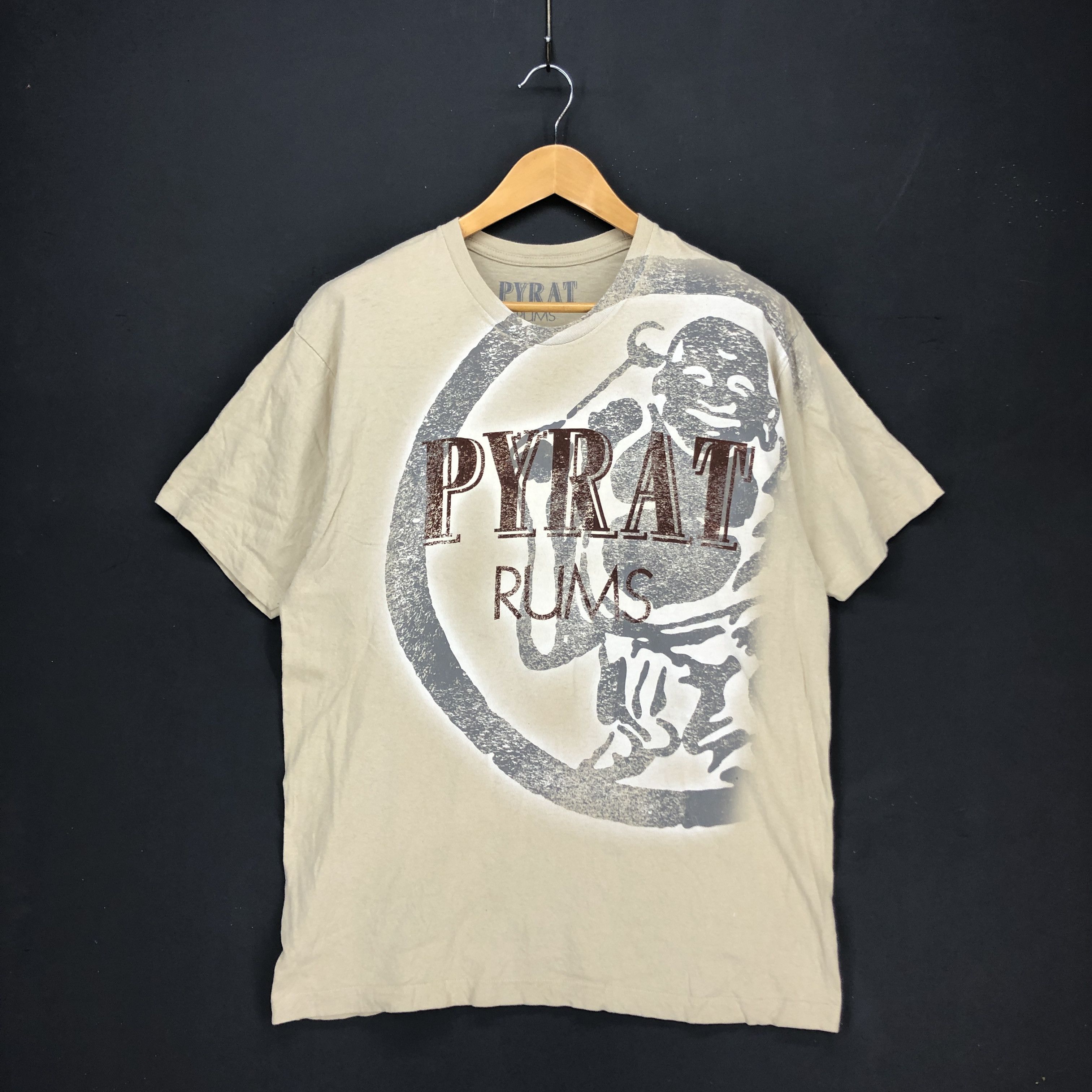 Japanese Brand PYRAT RUM Crew Neck T Shirt #1287-44 Size US L / EU 52-54 / 3 - 1 Thumbnail