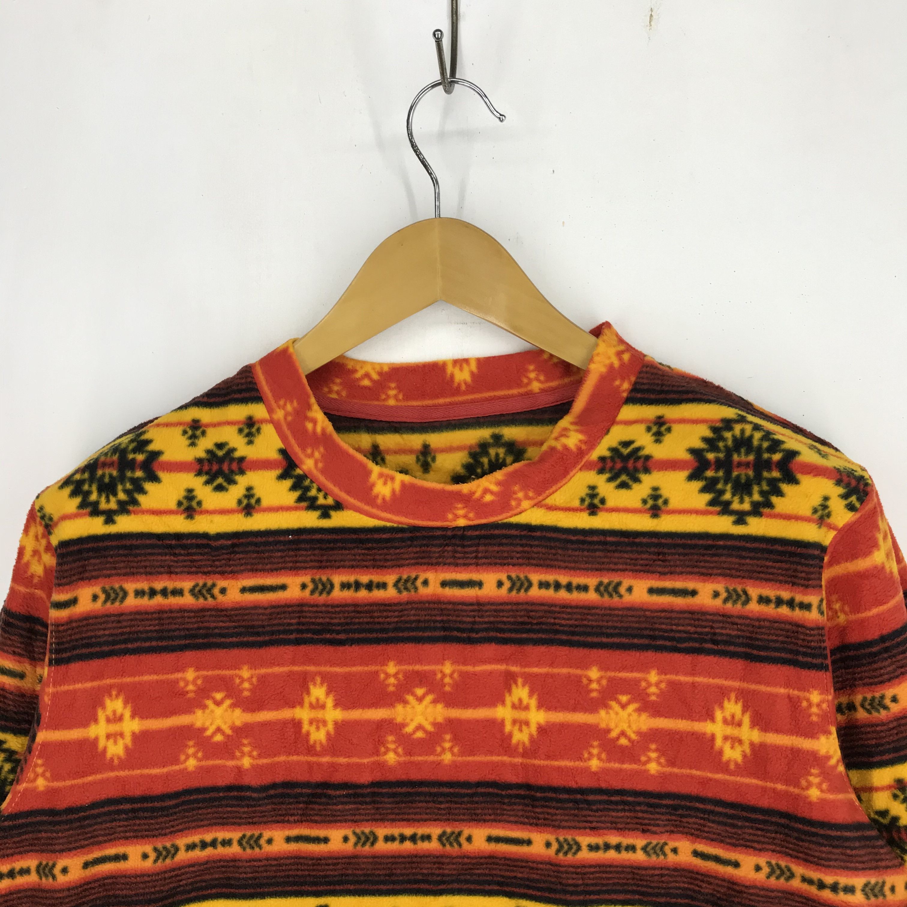 GU GU Crew Neck Fleece Aztec Design #2409-83 Size US M / EU 48-50 / 2 - 2 Thumbnail