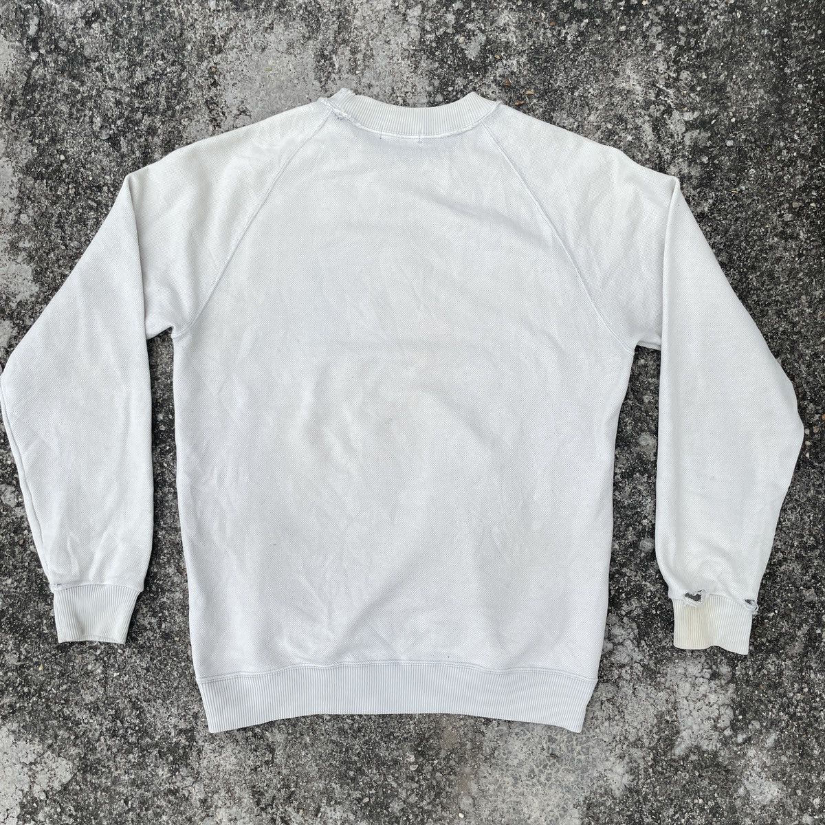 Adidas Vintage 90s Adidas THRASHED Embroidery Logo Sweatshirts Size US M / EU 48-50 / 2 - 10 Thumbnail