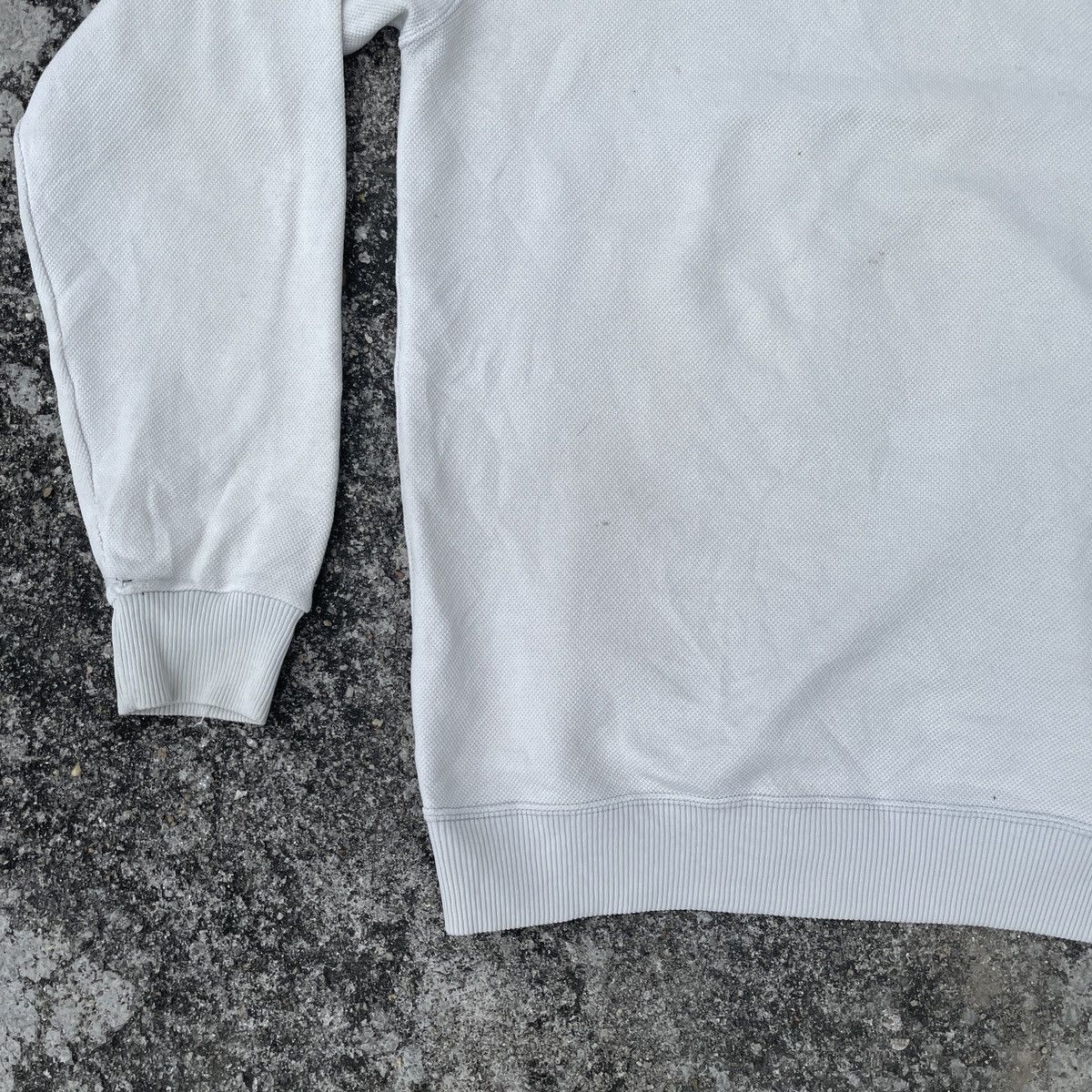 Adidas Vintage 90s Adidas THRASHED Embroidery Logo Sweatshirts Size US M / EU 48-50 / 2 - 12 Thumbnail