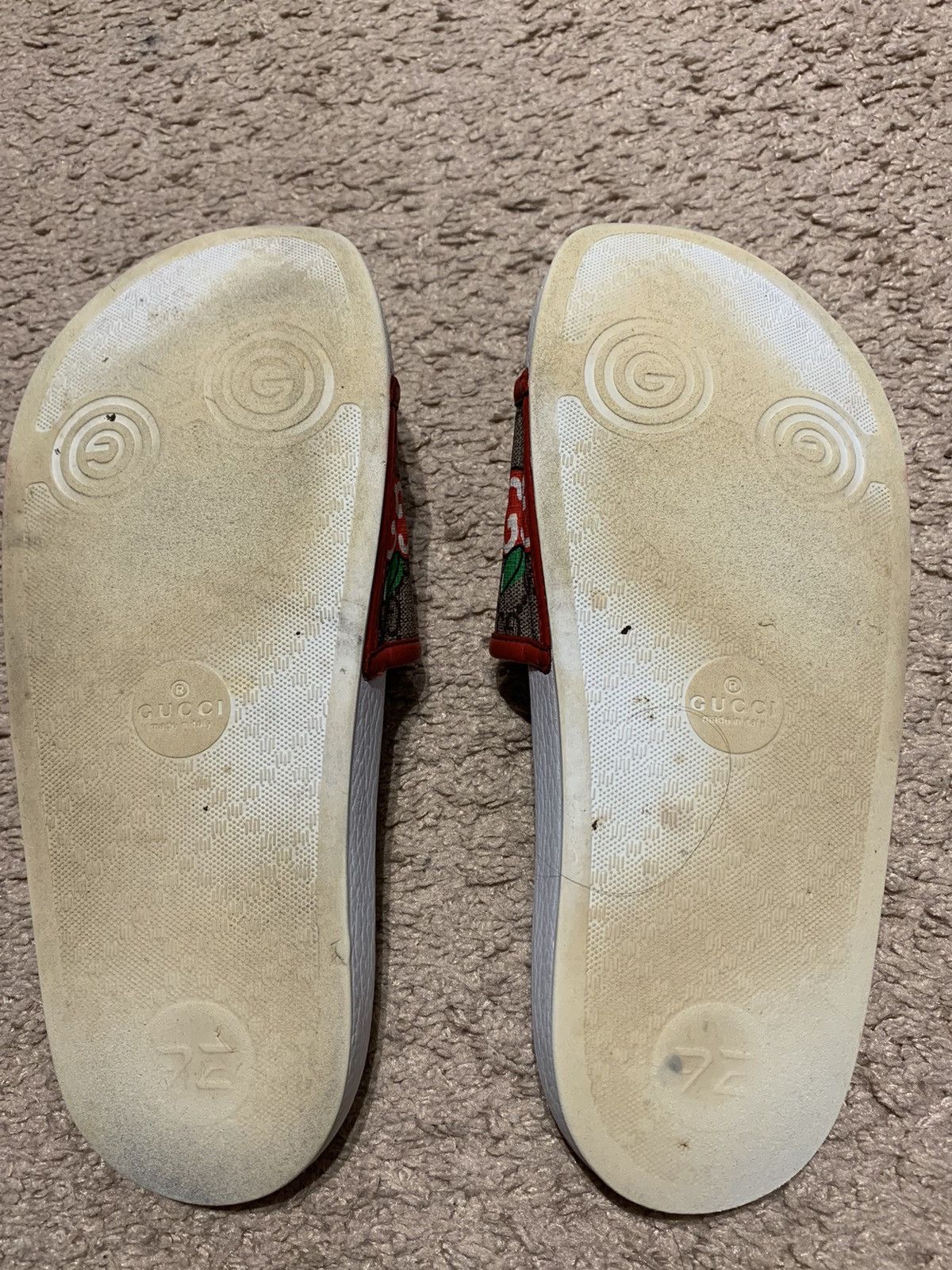 Gucci Sandal slide apple Gucci Italy pool Size US 7 / EU 40 - 6 Thumbnail