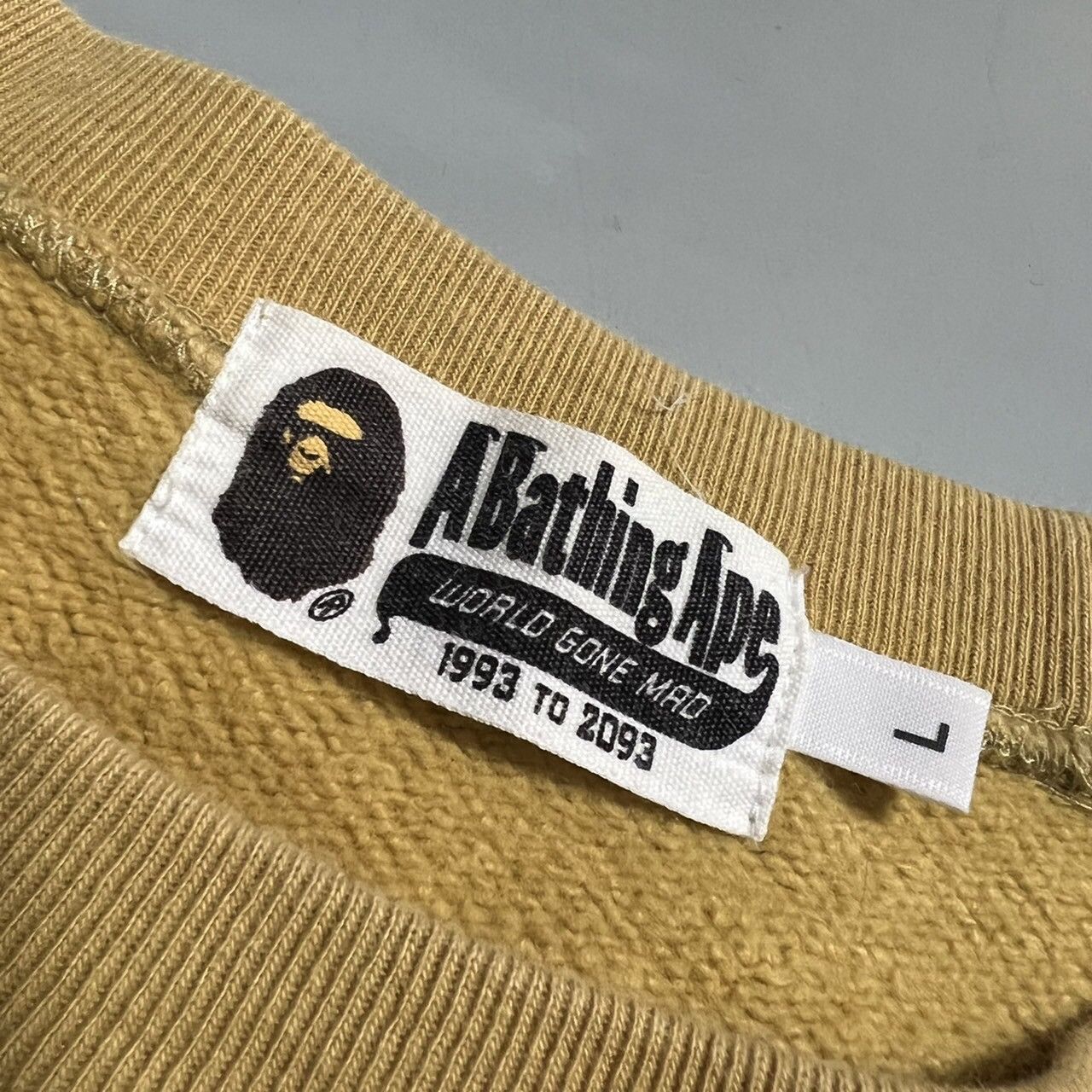 Bape 1st Camo Crewneck Size US L / EU 52-54 / 3 - 4 Thumbnail