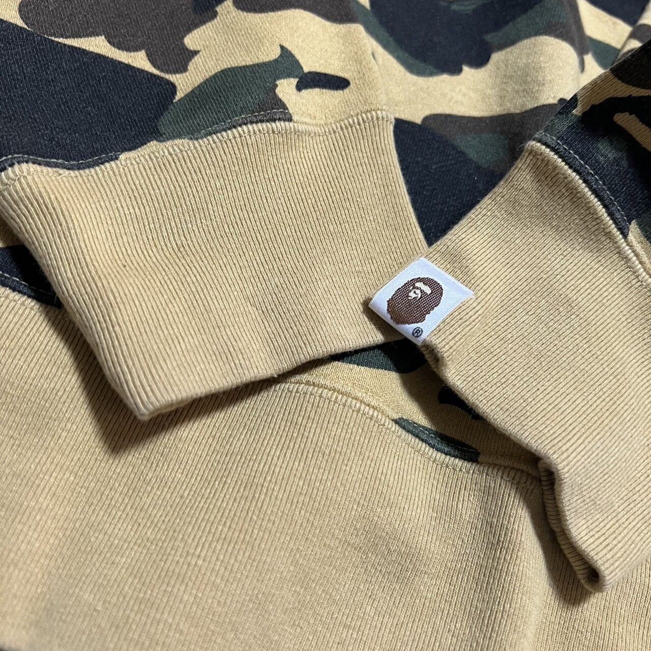 Bape 1st Camo Crewneck Size US L / EU 52-54 / 3 - 3 Thumbnail