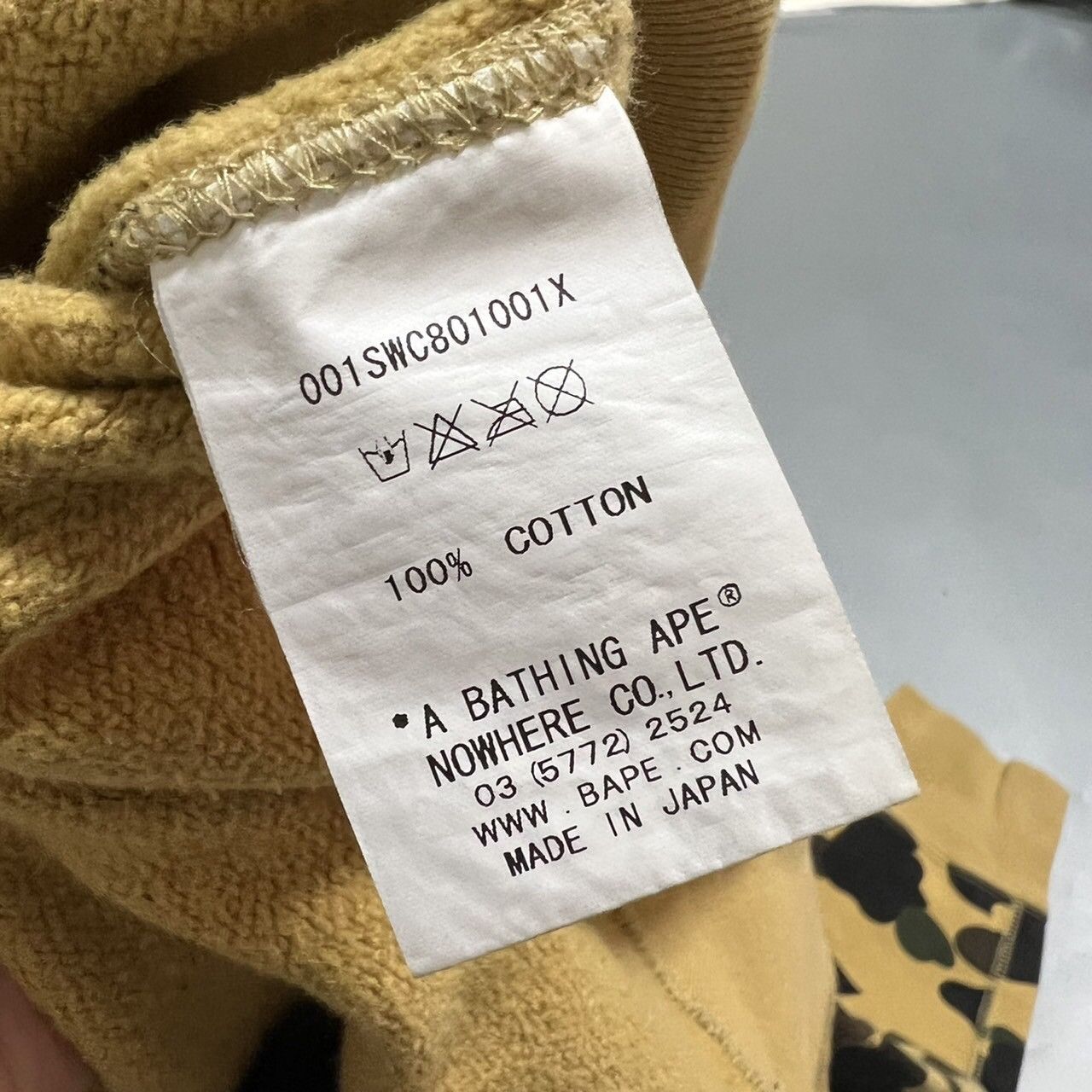 Bape 1st Camo Crewneck Size US L / EU 52-54 / 3 - 5 Thumbnail