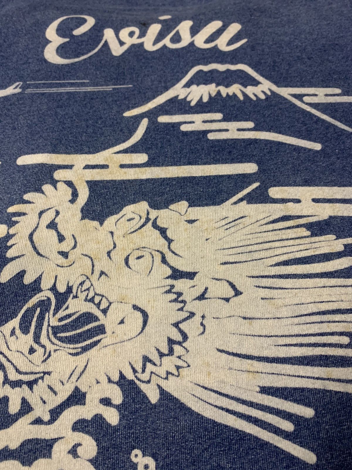 Evisu 🔥Final drop🔥Evisu tshirt Dragon Mountain Logo Size US M / EU 48-50 / 2 - 8 Thumbnail