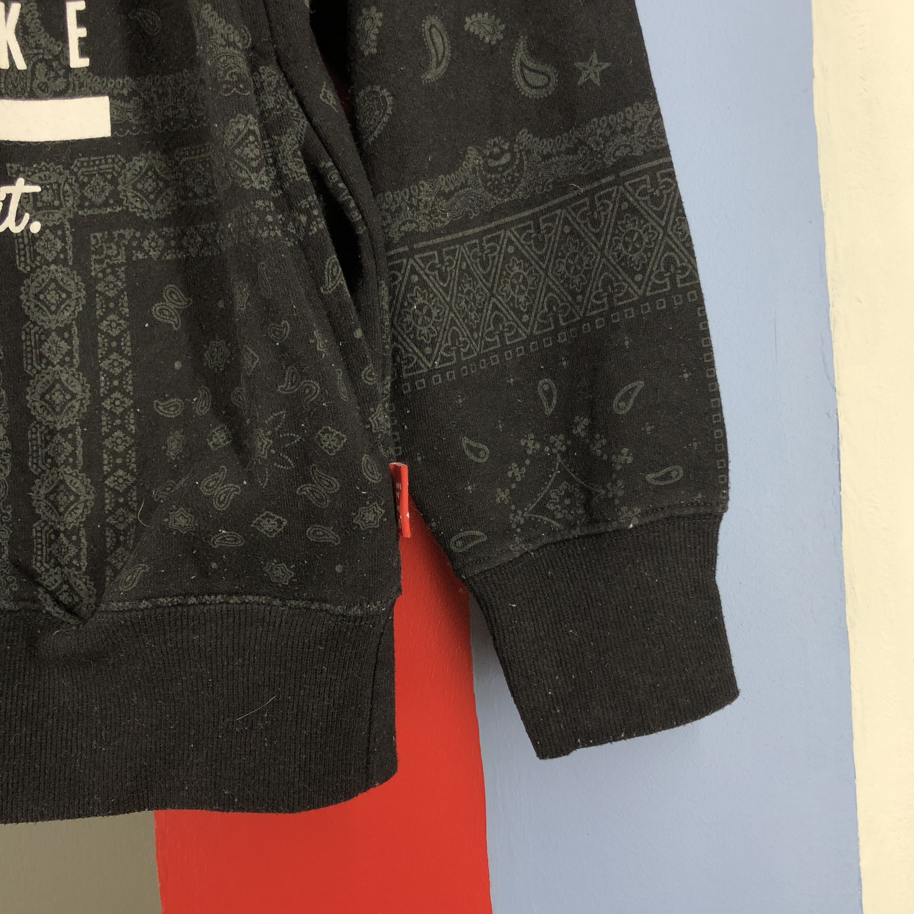 Japanese Brand ILL'S Hoodie Pullove Paisley Design #0829/U Size US S / EU 44-46 / 1 - 6 Thumbnail