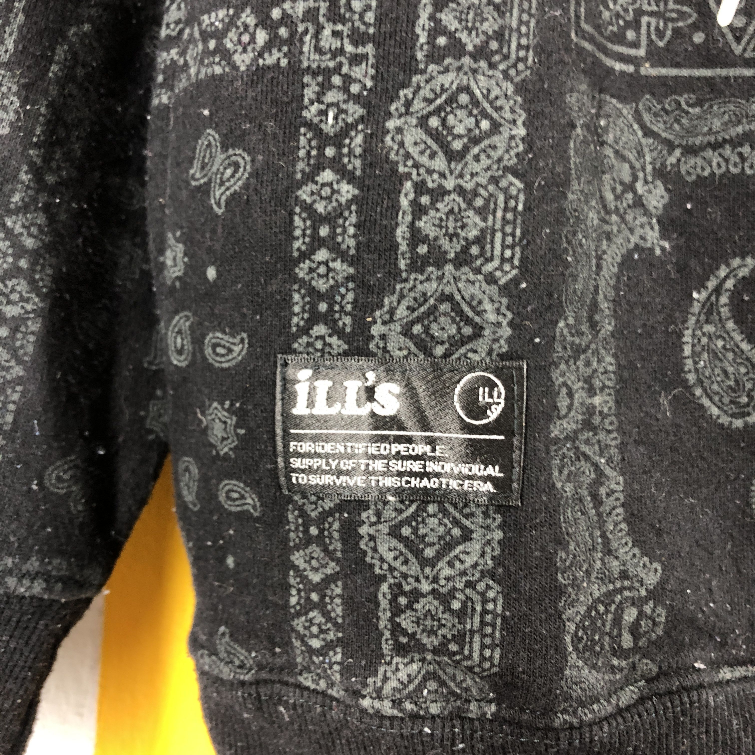 Japanese Brand ILL'S Hoodie Pullove Paisley Design #0829/U Size US S / EU 44-46 / 1 - 5 Thumbnail