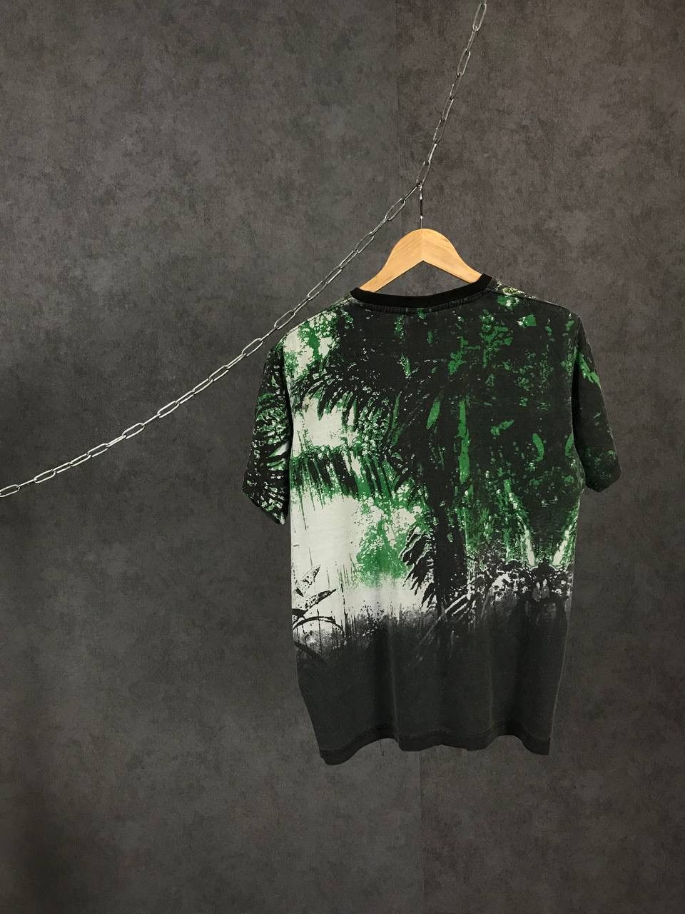 Vintage Animal vintage overprinted tee Size US M / EU 48-50 / 2 - 5 Thumbnail