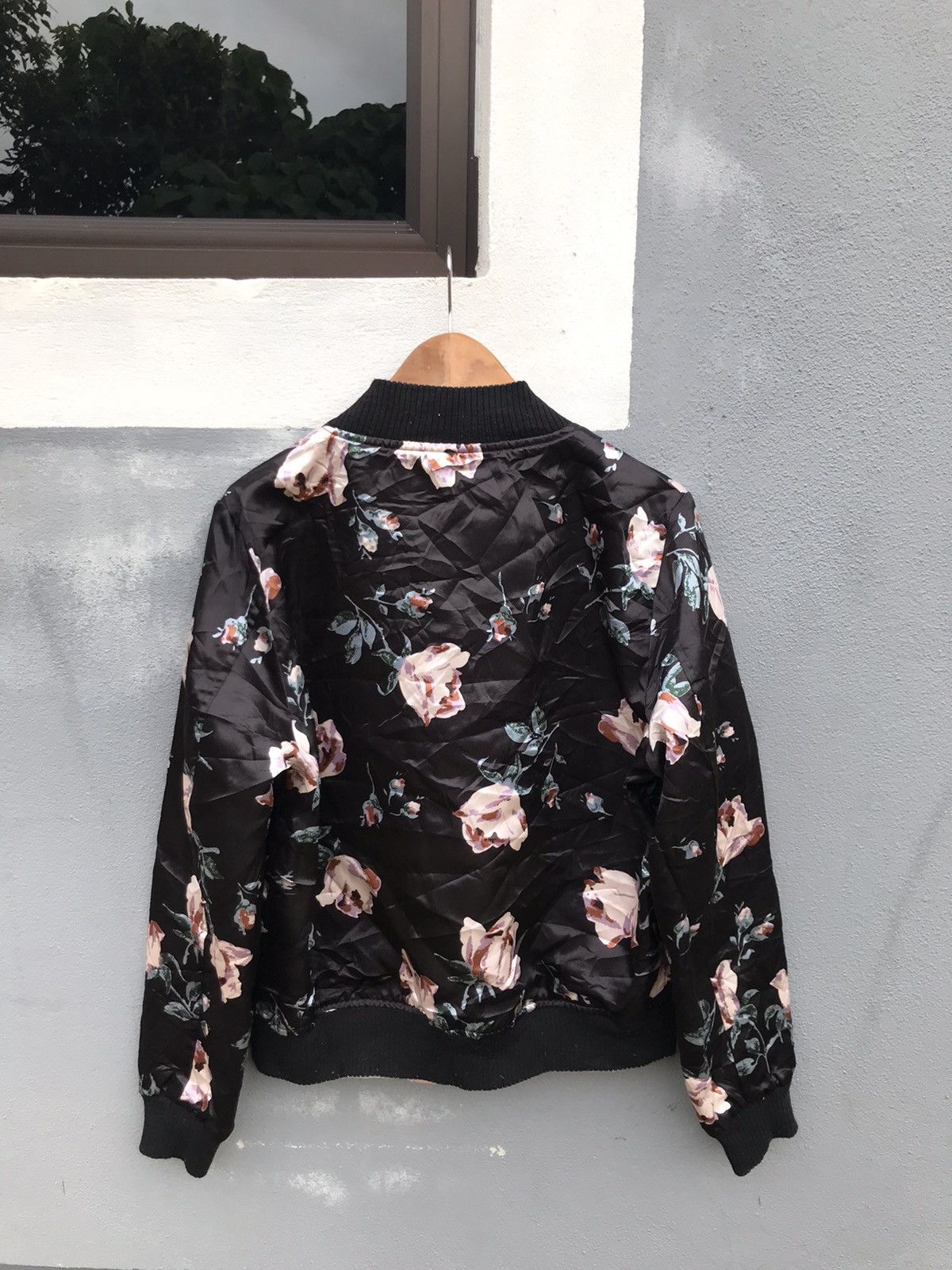 Japanese Brand sukajan flower printed reversible jacket Size S / US 4 / IT 40 - 3 Thumbnail