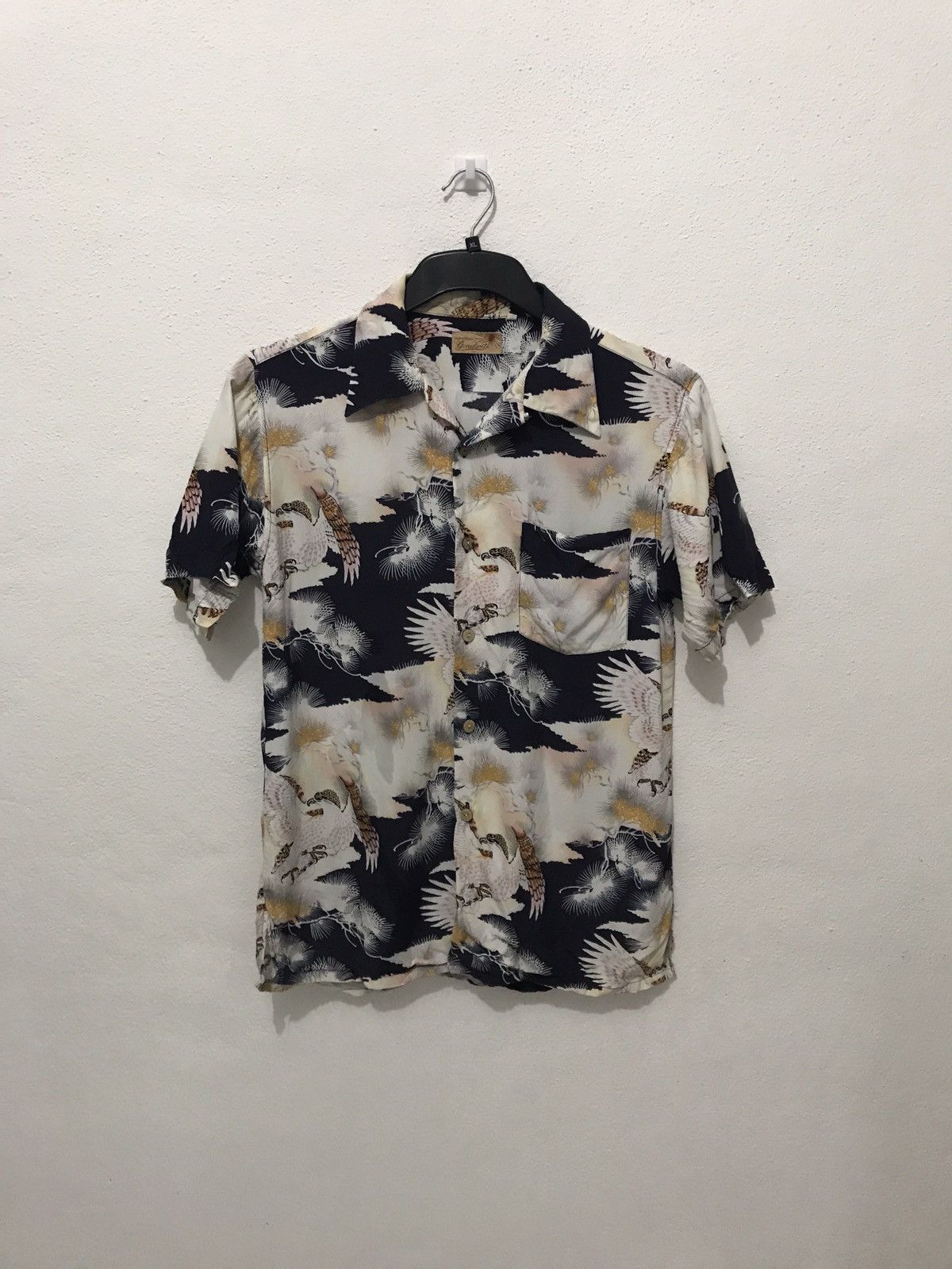 Japanese Brand RAYON SHIRT JAPANESE CLASSIC SCRIPT PHOENIXES Size US S / EU 44-46 / 1 - 1 Thumbnail