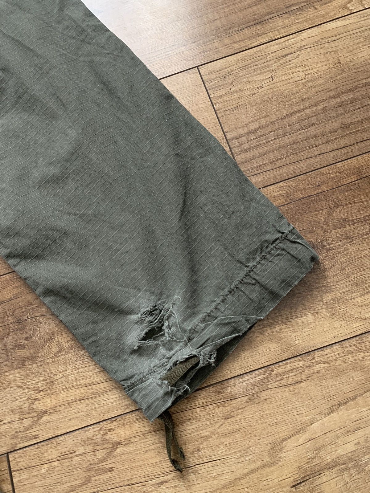 Carhartt Carhartt Regular Cargo Pants Distressed Thrashed Vintage Size US 36 / EU 52 - 14 Thumbnail