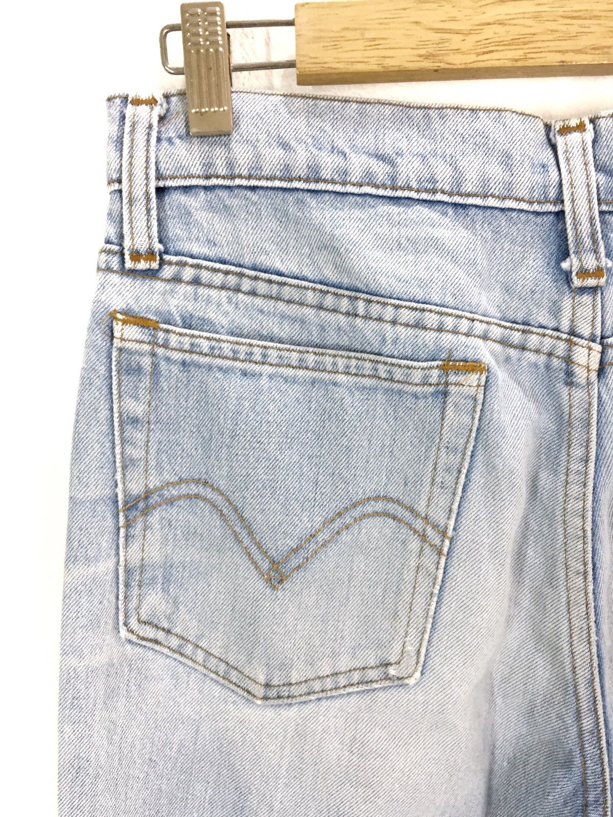 Levi's Vintage Clothing Vintage LEVIS Light Wash Denim Jeans Size US 30 / EU 46 - 10 Thumbnail