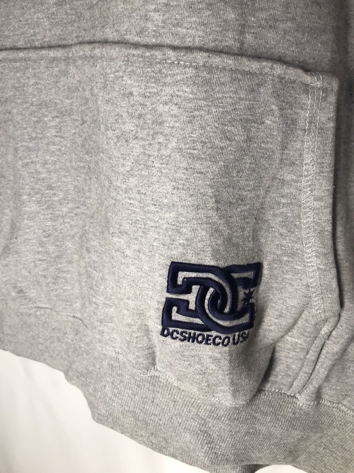Other Dcshoeusa hoodie pullover embroidered logo Size US L / EU 52-54 / 3 - 7 Thumbnail