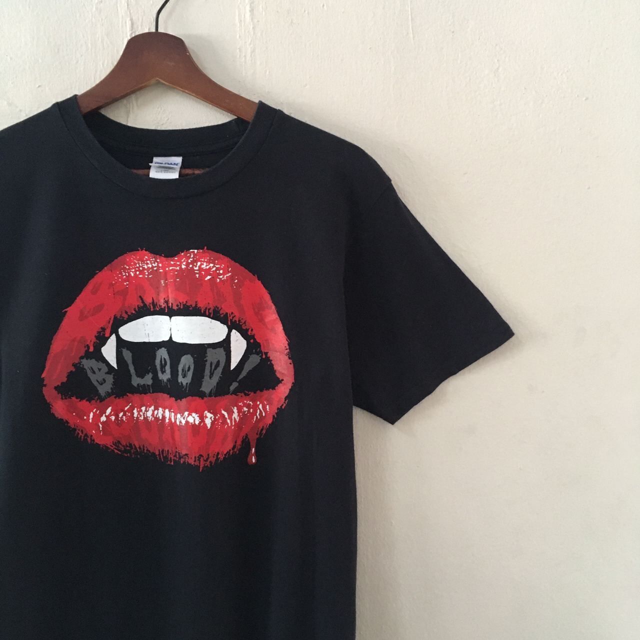 Band Tees Blood Suckers Vamps Rock Band T shirt Tour Size US M / EU 48-50 / 2 - 3 Thumbnail