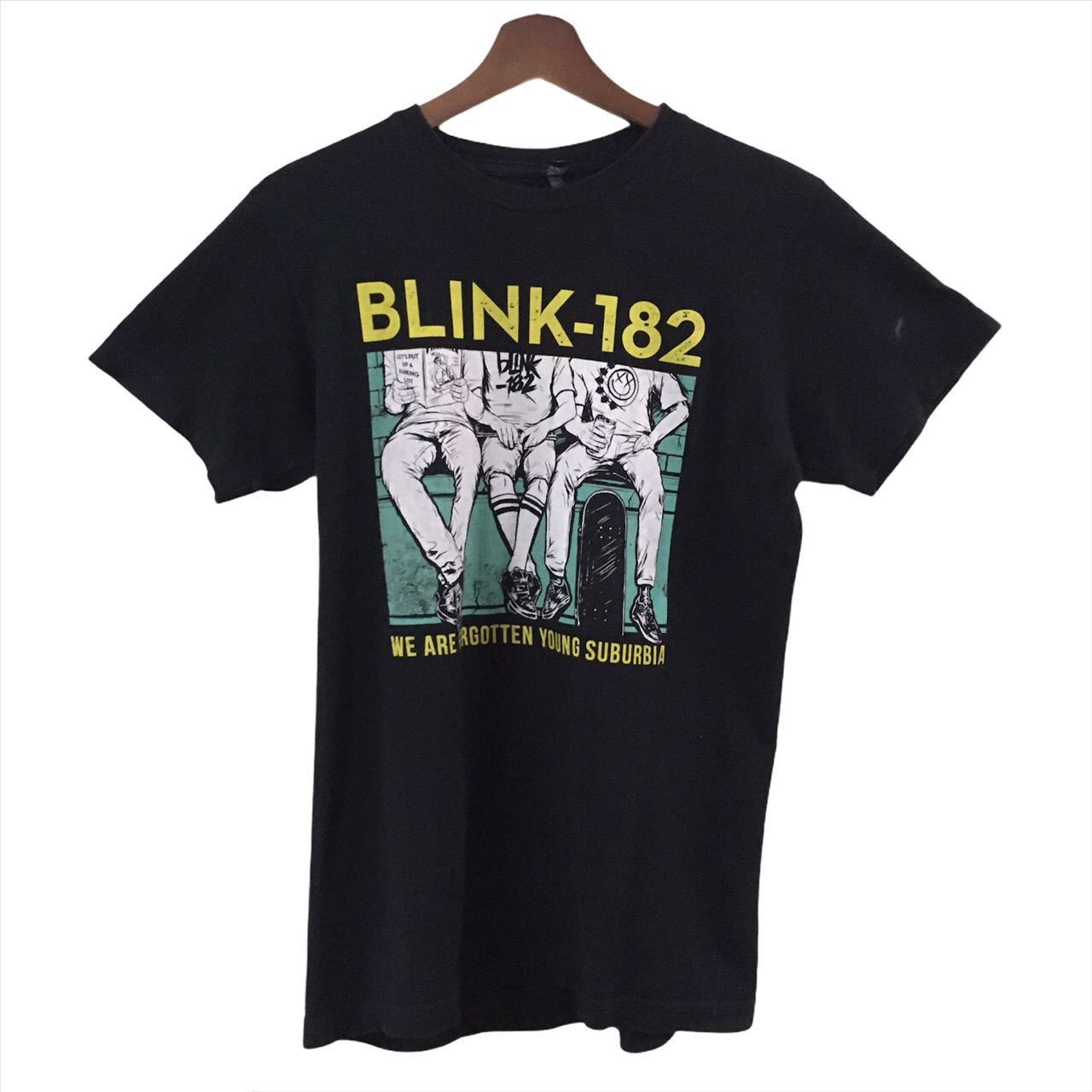 Band Tees Vintage Blink-182 Punk rock band t shirt Size US S / EU 44-46 / 1 - 1 Thumbnail
