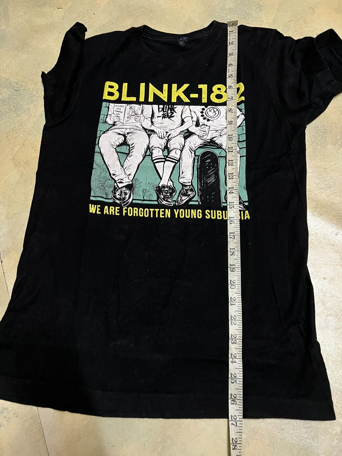 Band Tees Vintage Blink-182 Punk rock band t shirt Size US S / EU 44-46 / 1 - 9 Thumbnail