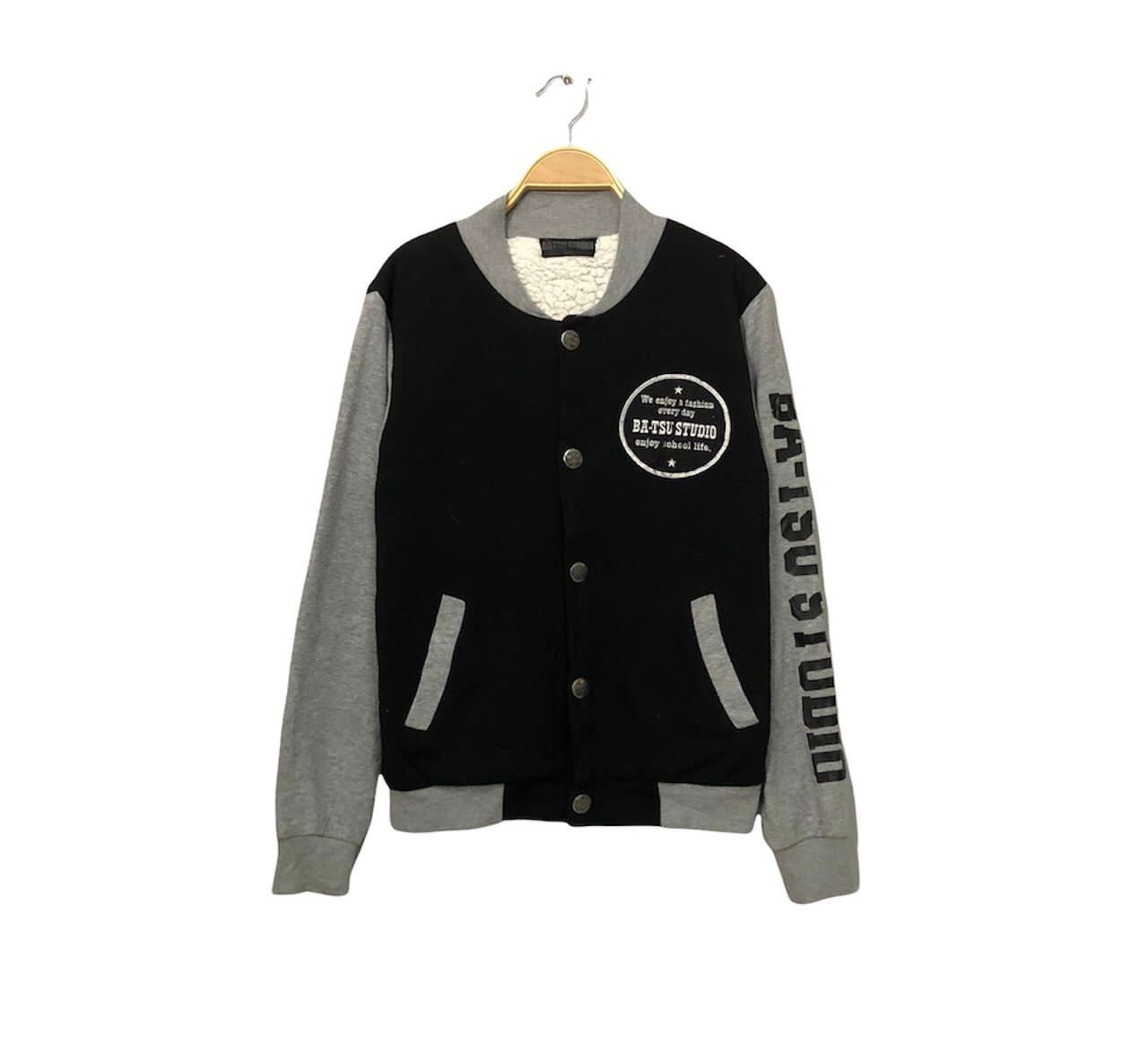 Japanese Brand Vintage BatSu Studio Embroidered Big Logo Button Ups Jacket Size US S / EU 44-46 / 1 - 1 Thumbnail